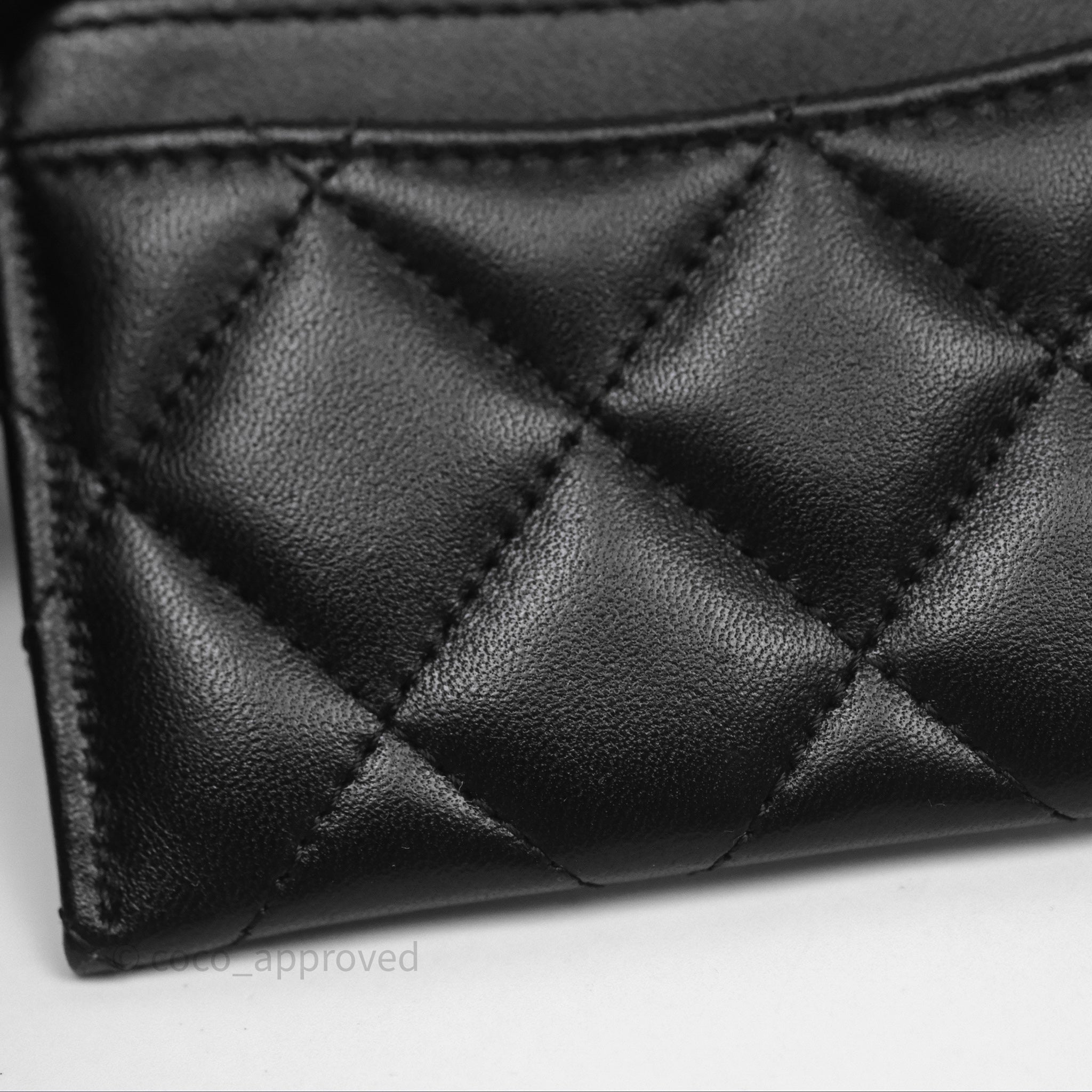 Chanel Classic Flat Card Holder in Black Lambskin with Silver Hardware - Luxury Compact Wallet for Everyday Use & Travel Essentials