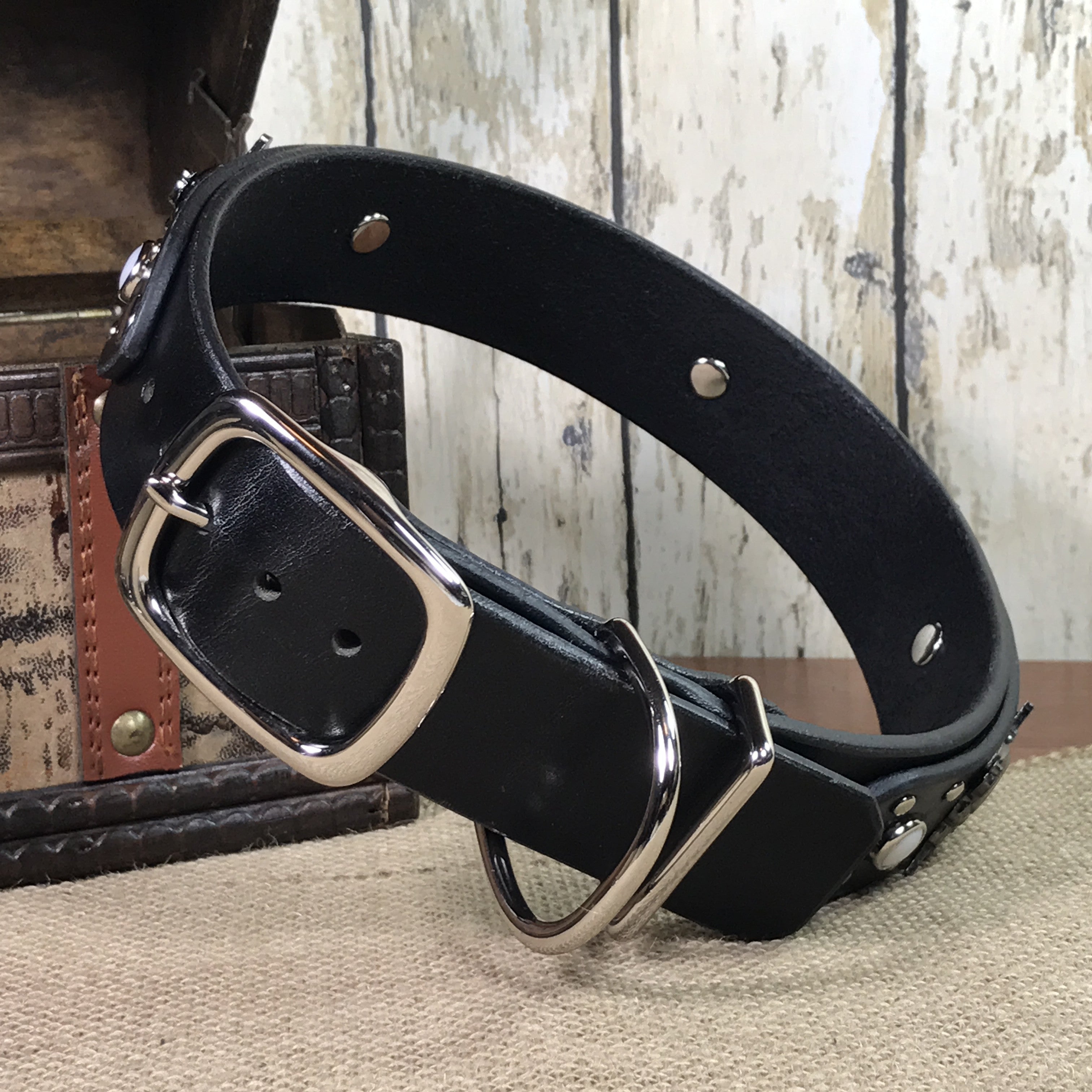 Premium Calipso Leather Dog Collar - Adjustable, Durable & Stylish Pet Collar for Small Medium Large Dogs - Perfect for Daily Walks, Training & Outdoor Adventures