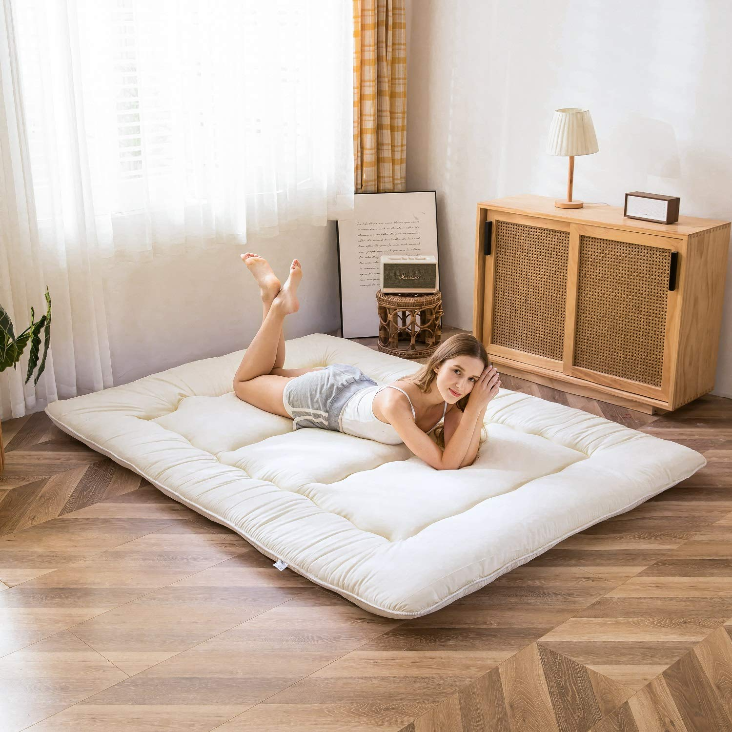 MAXYOYO Comfortable Futon Mattress for Living Room - Off White | Perfect for Guest Beds, Daytime Lounging & Small Spaces