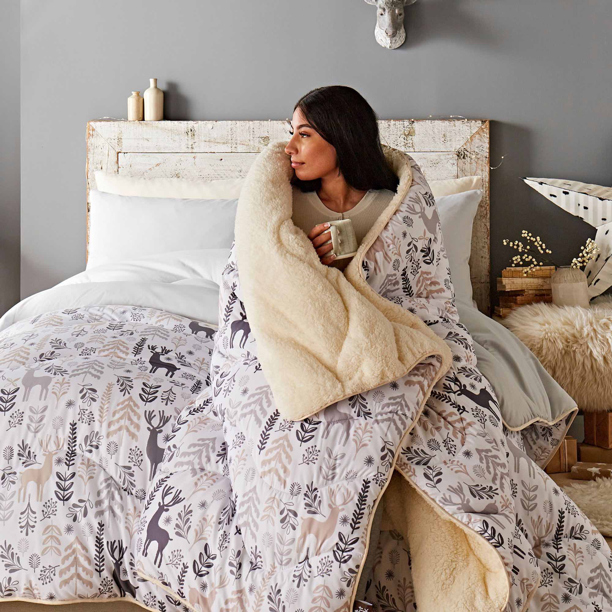 Night Lark® Cozy Sherpa Throw Blanket - Soft Fluffy Warm Scandi Winter Blanket for Couch, Bed, Sofa - Perfect for Cold Weather & Home Decor
