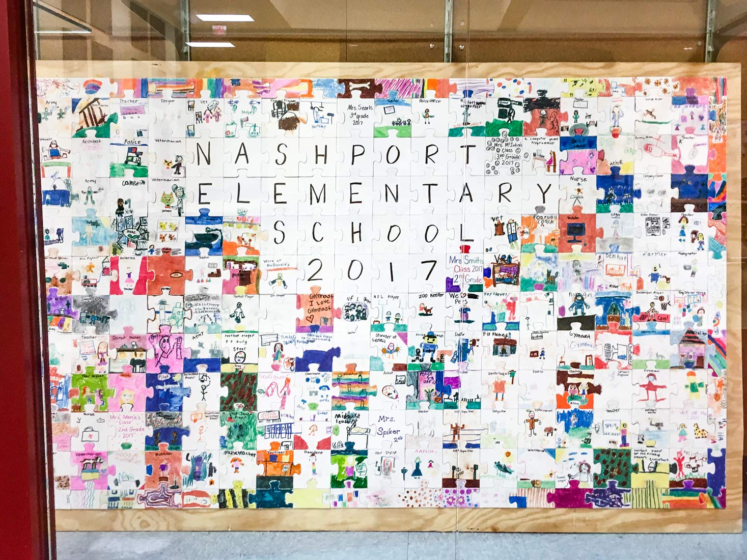 Hygloss Products Blank Community Puzzle - Create-A-Size - Fun Group Activity for Parties, Weddings, Classrooms & Offices - 84” x 44” Jigsaw Puzzle with 200 Pieces - Perfect for Team Building, Icebreakers & Social Events