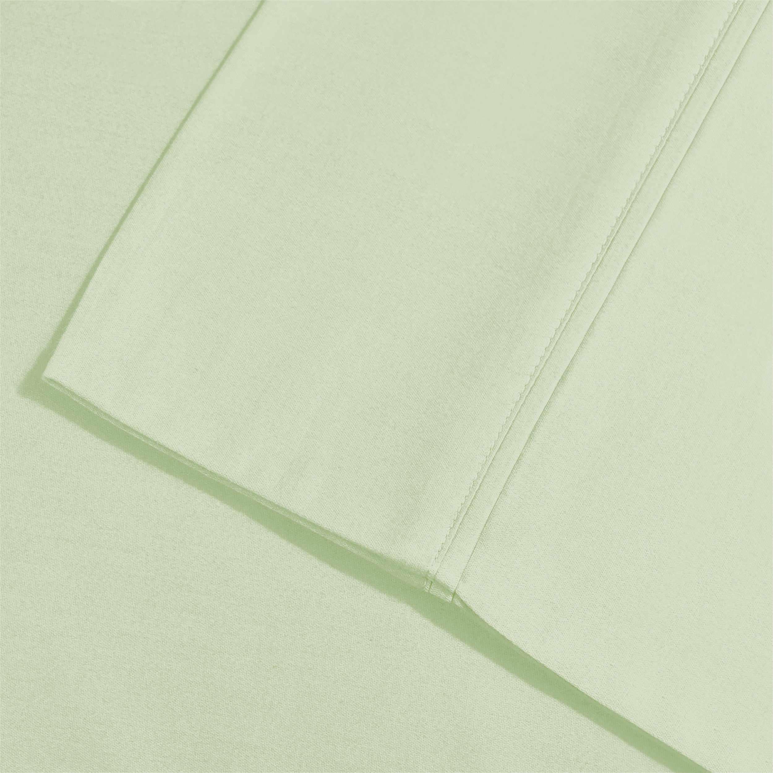 2-Piece Microfiber Wrinkle Resistant Pillowcase Set - Soft & Breathable Bedding for Side Sleepers & Hot Sleepers - Perfect for Home, Hotel, and Travel Use