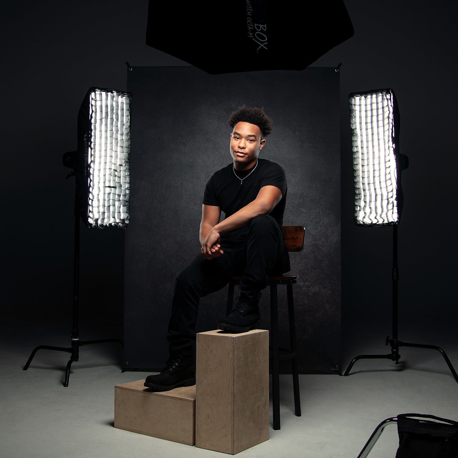 40 Degree Egg Crate Grid for Stripbank 1x3 & Switch 1x3 - Professional Lighting Diffuser for Stage & Studio Photography