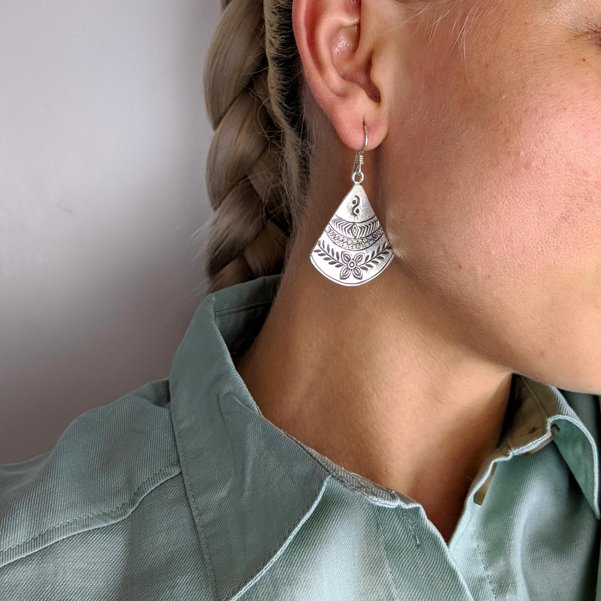 Women's 999 Fine Silver Karen Hill Tribe Fan Triangle Tribal Leaf Engraved Earrings - Handmade Sterling Silver Jewelry for Women - Perfect for Boho Fashion, Ethnic Style & Special Occasions