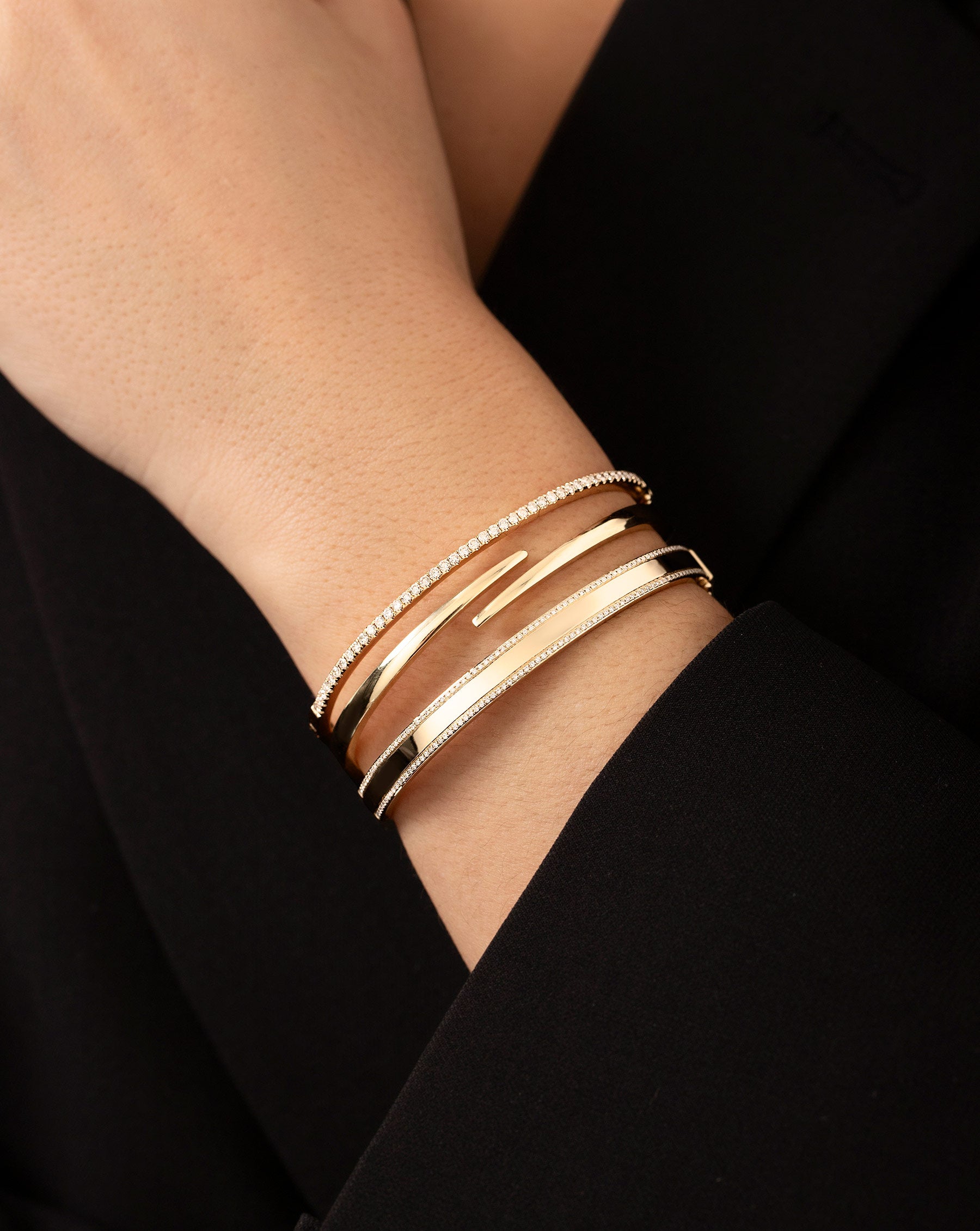 Elegant Classic Diamond Bangle Bracelet for Women - 18K Gold Plated Luxury Jewelry Gift for Anniversary, Wedding & Special Occasions