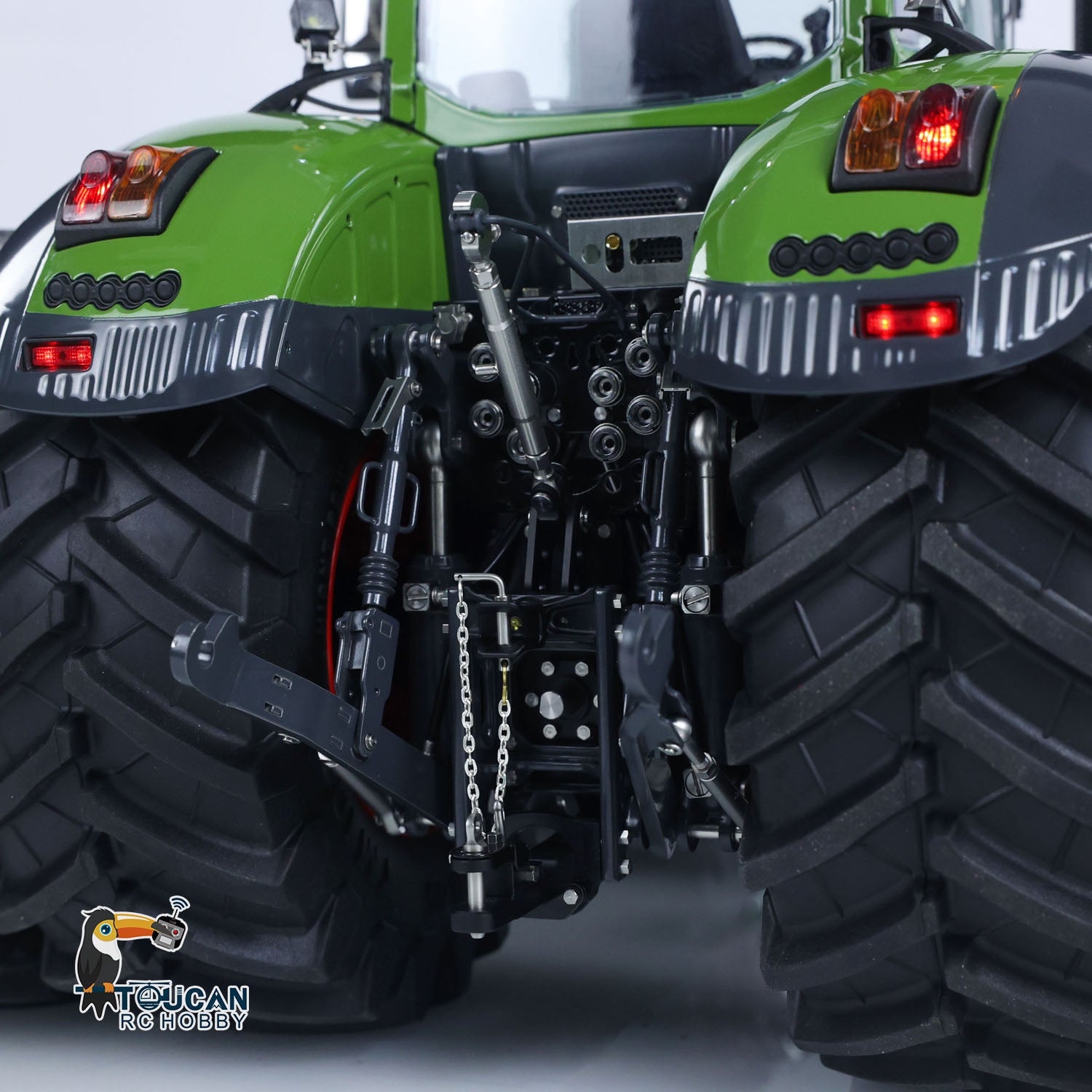 LESU AOUE 1050 1/14 Scale 4x4 RC Tractor Truck with Metal Body, Hydraulic System, Double Wheels, Smoke & Sound Effects - Remote Control Farm Vehicle for Kids & Adults - Perfect for Agricultural Play, Farm Simulation & RC Hobby Enthusiasts