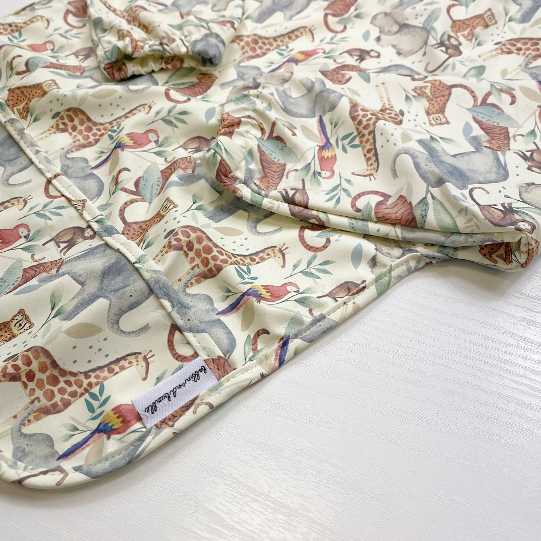 Long Sleeved Baby Bib with Jungle Animals Print - Soft & Waterproof Feeding Bib for Infants & Toddlers - Perfect for Mealtime, Messy Play & Outdoor Activities