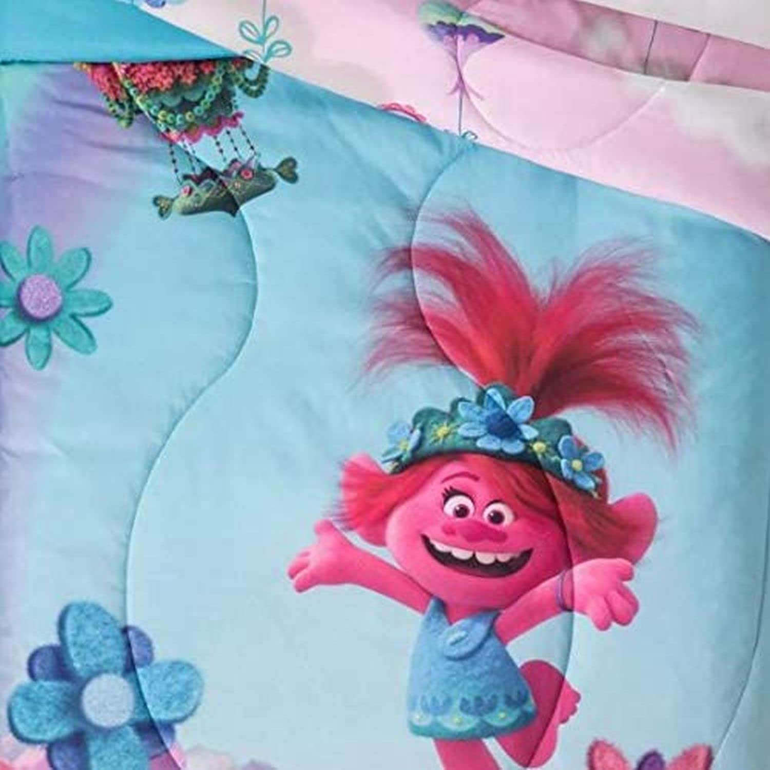 DreamWorks Trolls World Tour Reversible Microfiber Twin Comforter Set - Colorful Kids Bedding for Boys & Girls - Perfect for Bedrooms, Sleepovers, and Movie Nights