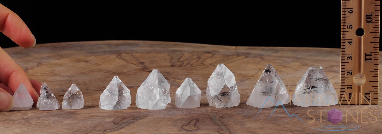 Natural Apophyllite Pyramid Raw Crystal - Metaphysical Healing Stone, Home Decor, Spiritual Gift for Meditation & Energy Work - Perfect for Yoga, Reiki, and Crystal Healing