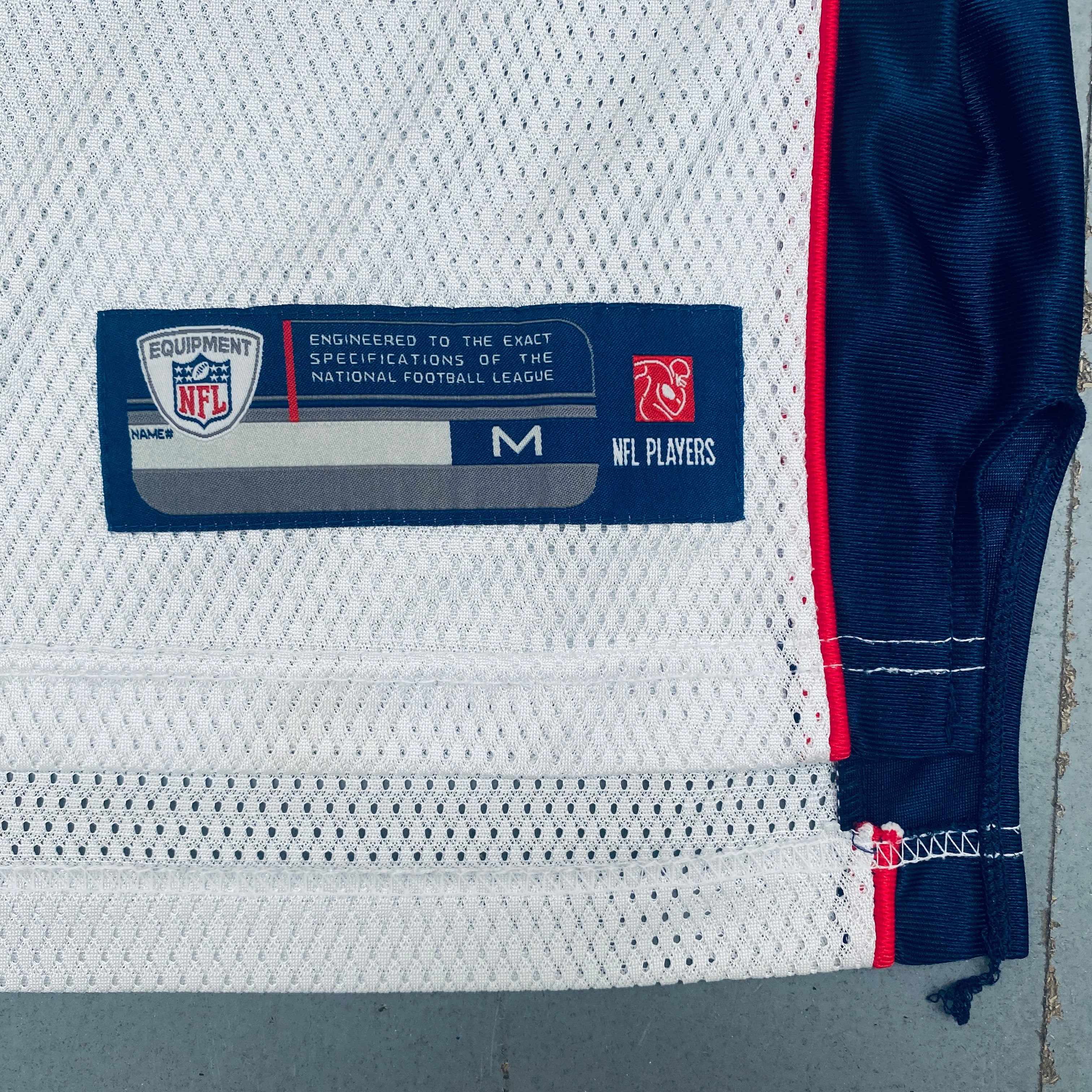 New England Patriots Tom Brady 2008-2009 Men's Jersey - Authentic NFL Football Jersey for Fans, Collectors & Game Day Outfits