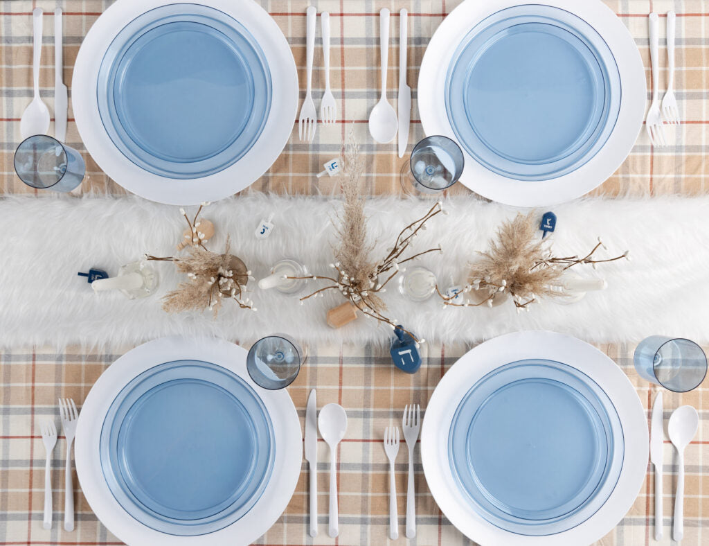 10 Pack Transparent Blue Round Plastic Plates - Durable Disposable Dinner Plates for Parties, Picnics, BBQs & Outdoor Dining