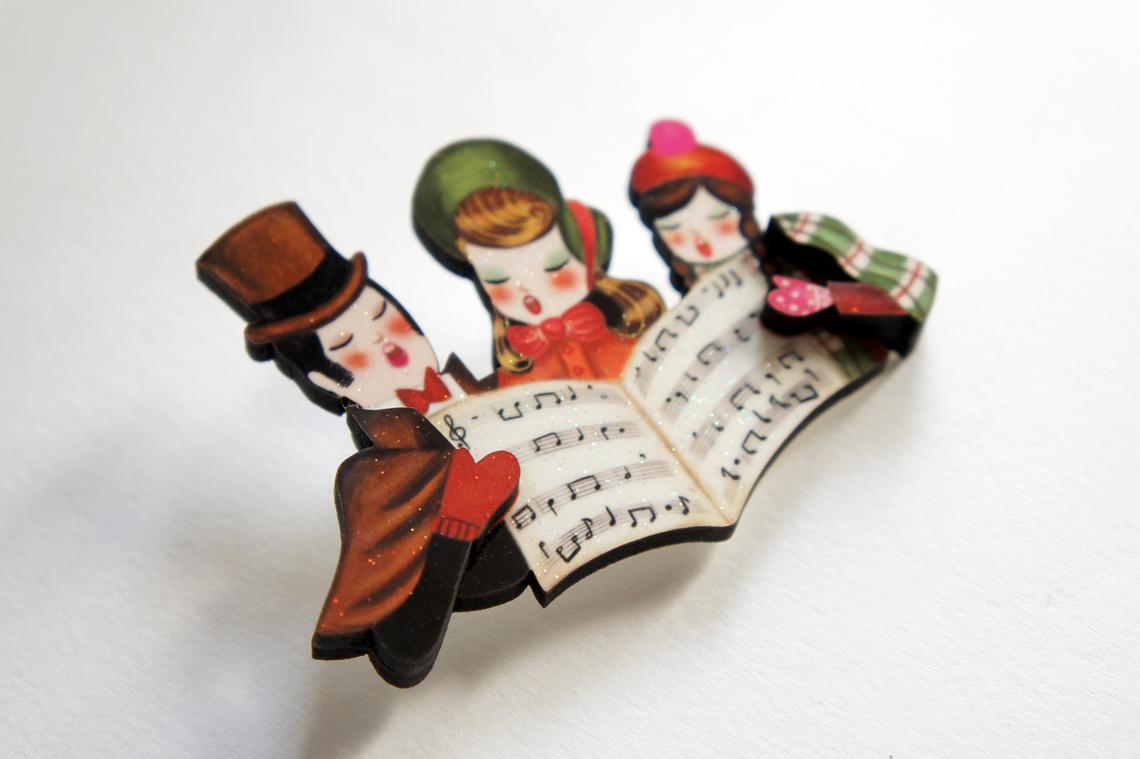 Laliblue Christmas Carols Brooch - Festive Holiday Pin for Women, Gift Ideas for Christmas, Party & Office Wear