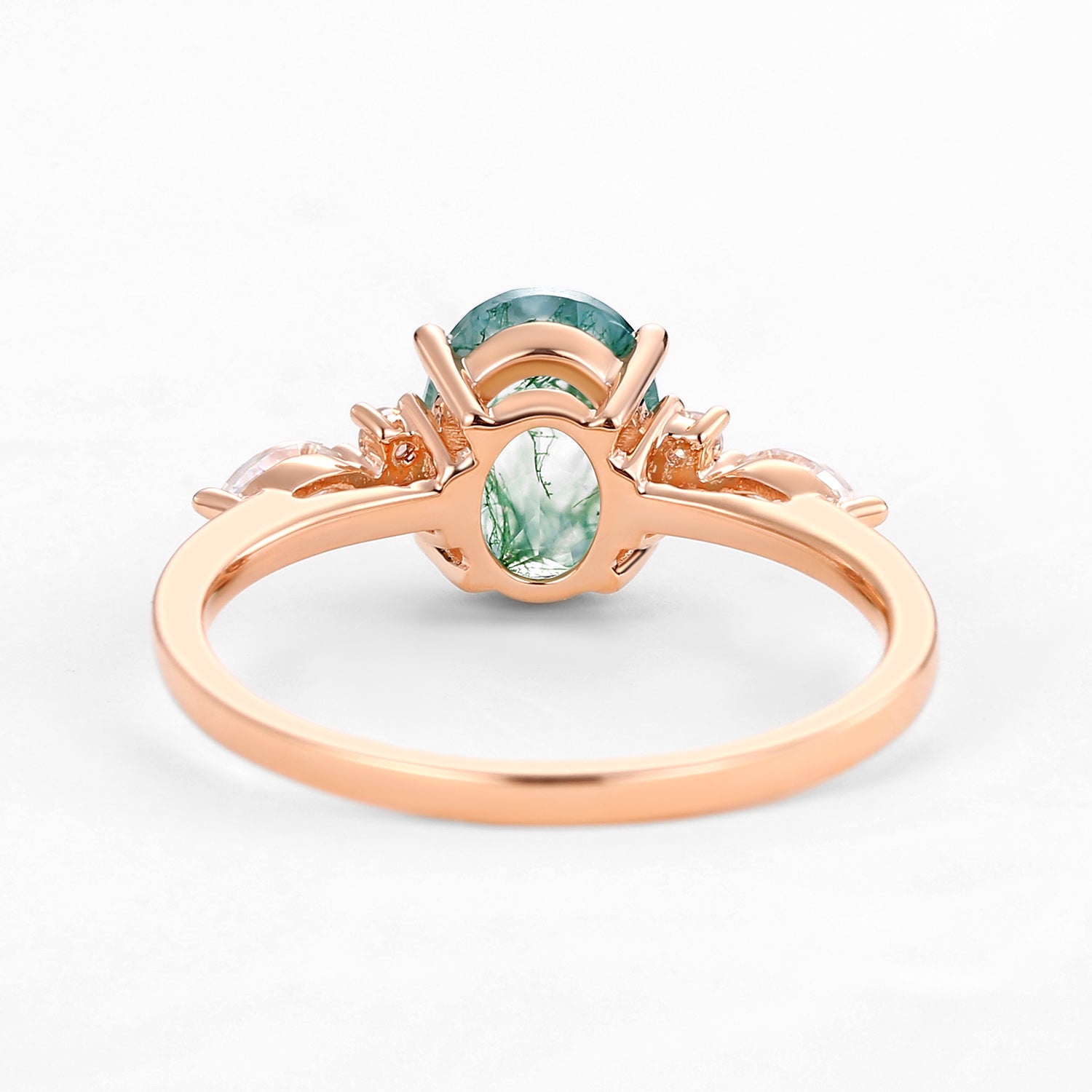 Oval Moss Agate Classic Engagement Ring - Vintage Inspired Wedding Band for Women, Dainty Solitaire Promise Ring - Perfect for Proposals, Anniversaries & Romantic Occasions