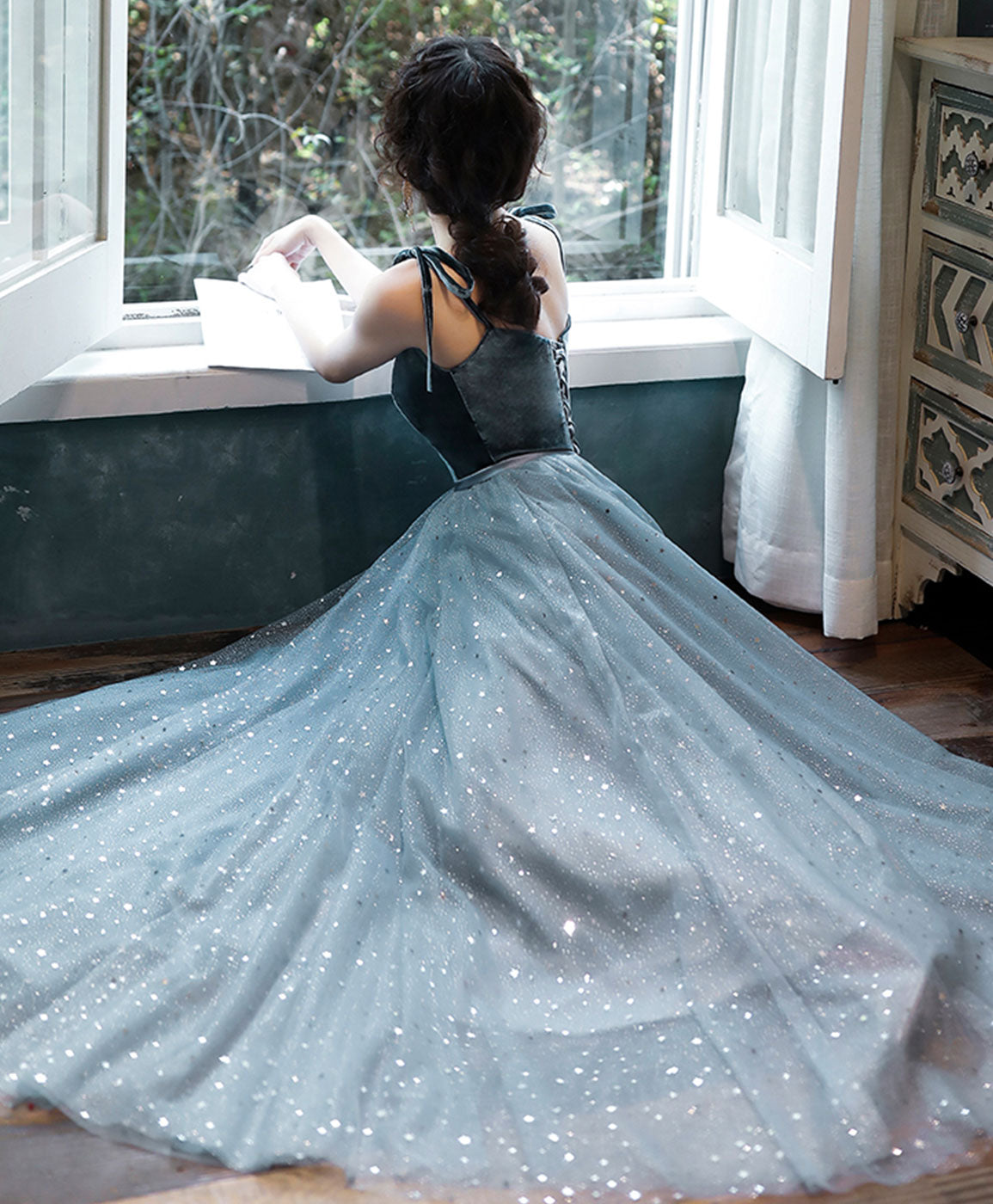 Elegant Blue Sweetheart Tulle Lace Long Prom Dress with Velvet Trim - Formal Evening Gown for Homecoming, Quinceañera & Special Occasions