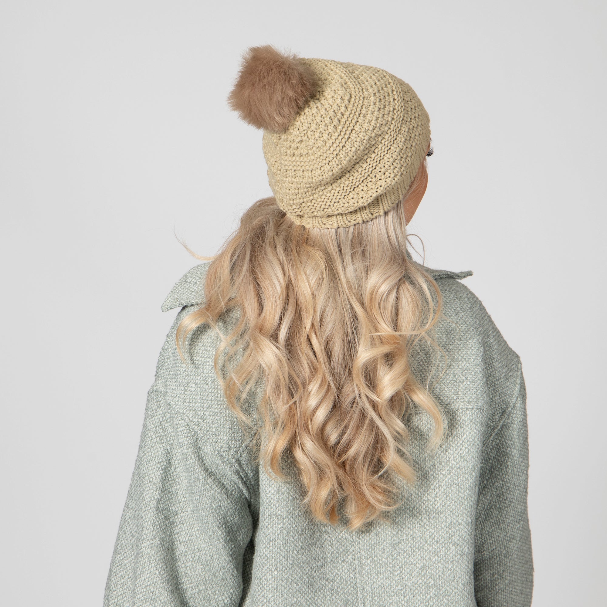 Women's Chunky Knit Beanie with Faux Fur Pom - Soft Winter Hat for Cold Weather, Outdoor Activities & Casual Style