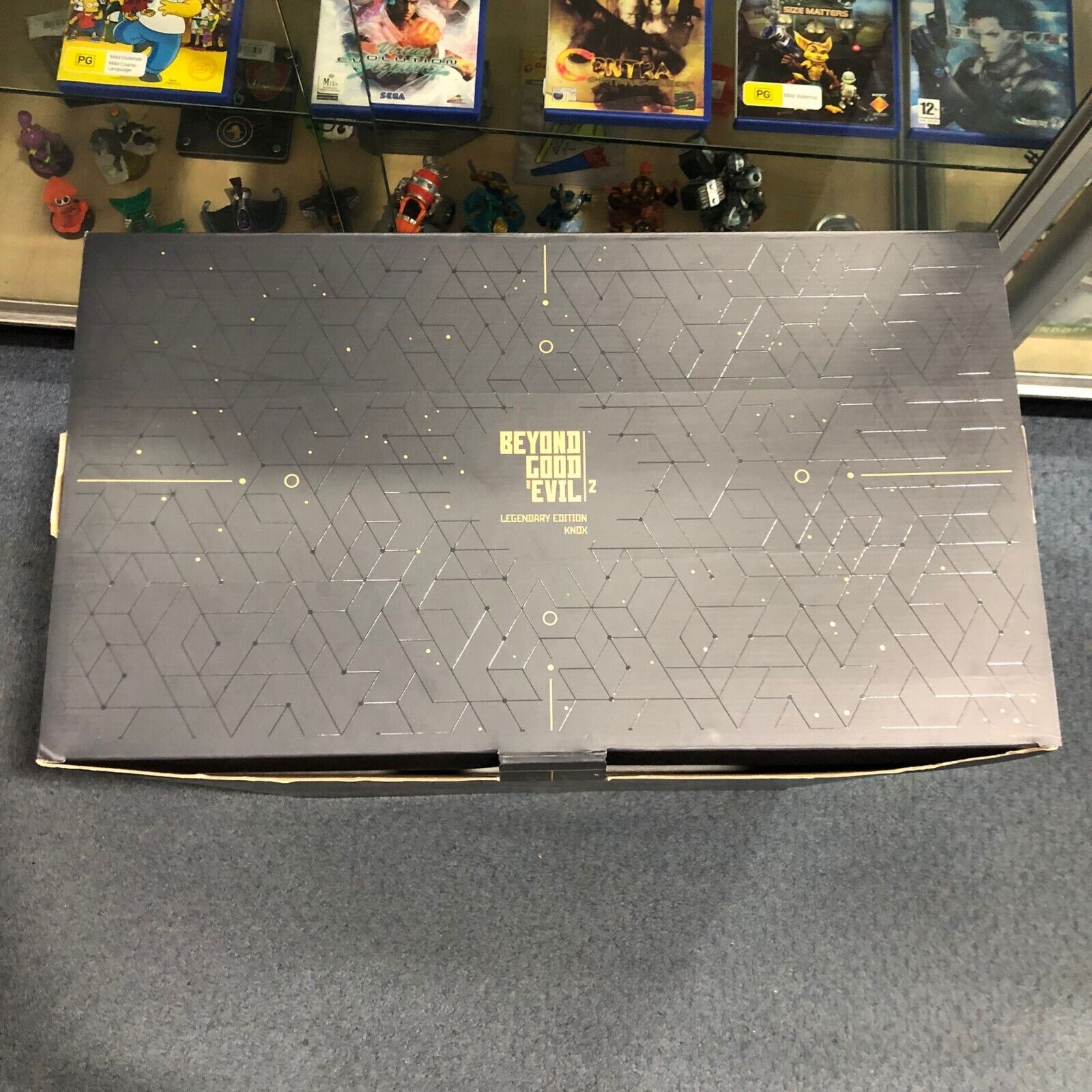 Beyond Good and Evil 2 The Knox Legendary Figure Statue - Limited Edition of 500, 28.5 Inches Tall - Rare Collectible for Gamers & Fans - Perfect for Display, Gaming Room Decor, and Collector's Showcase