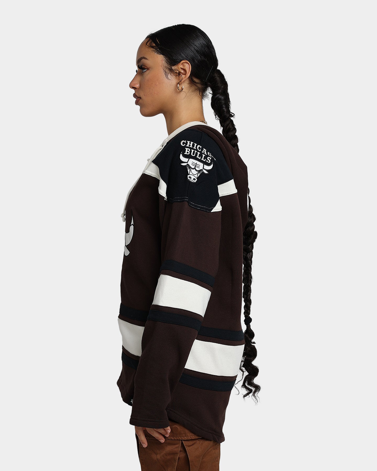 47 Brand Chicago Bulls Superior Lacer Hoodie Brown - Men's NBA Pullover Sweatshirt for Basketball Fans & Streetwear Fashion | Game Day & Casual Wear
