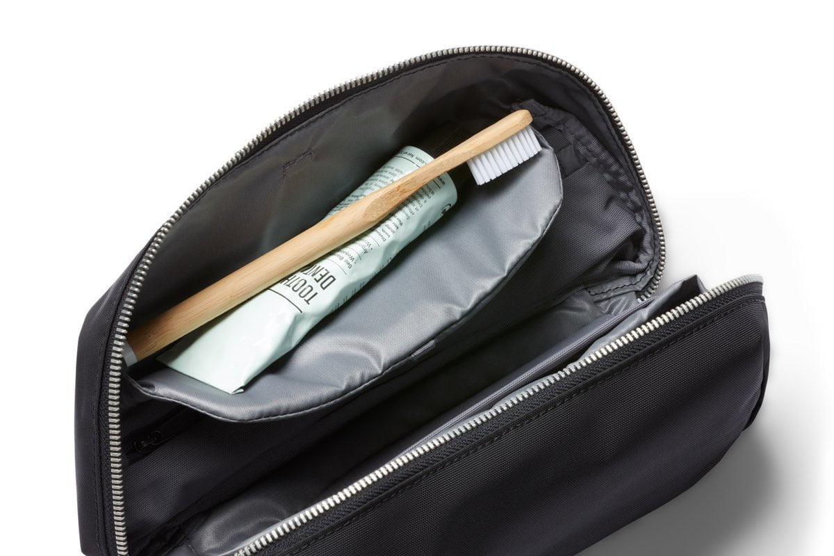 Bellroy Premium Travel Toiletry Kit - Water-Resistant Organizer for Men & Women - Perfect for Airplane, Gym, Camping & Business Trips