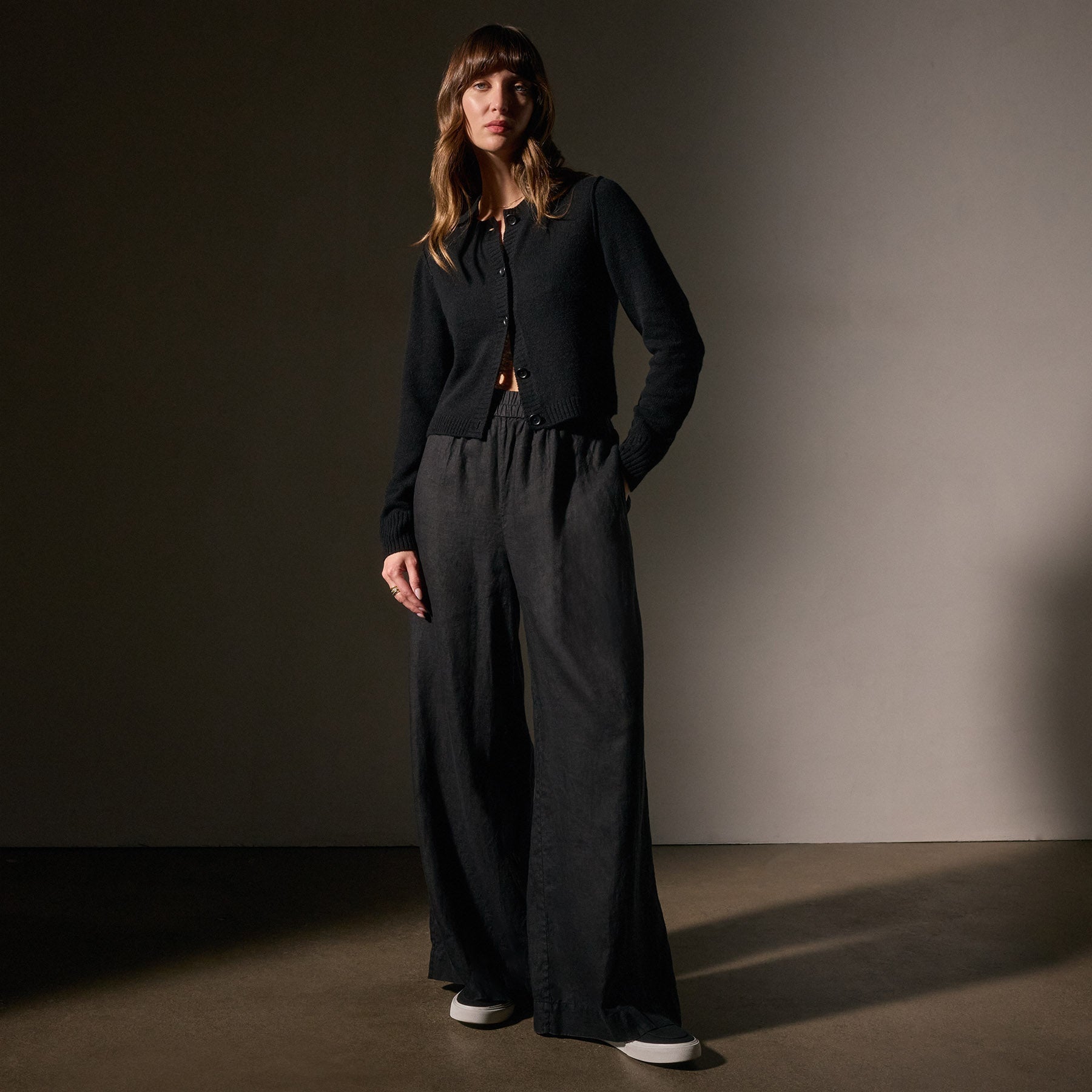 Lightweight Linen Wide Leg Pants for Women - Comfortable High Waisted Loose Fit Trousers (Black) | Perfect for Summer, Travel & Casual Wear