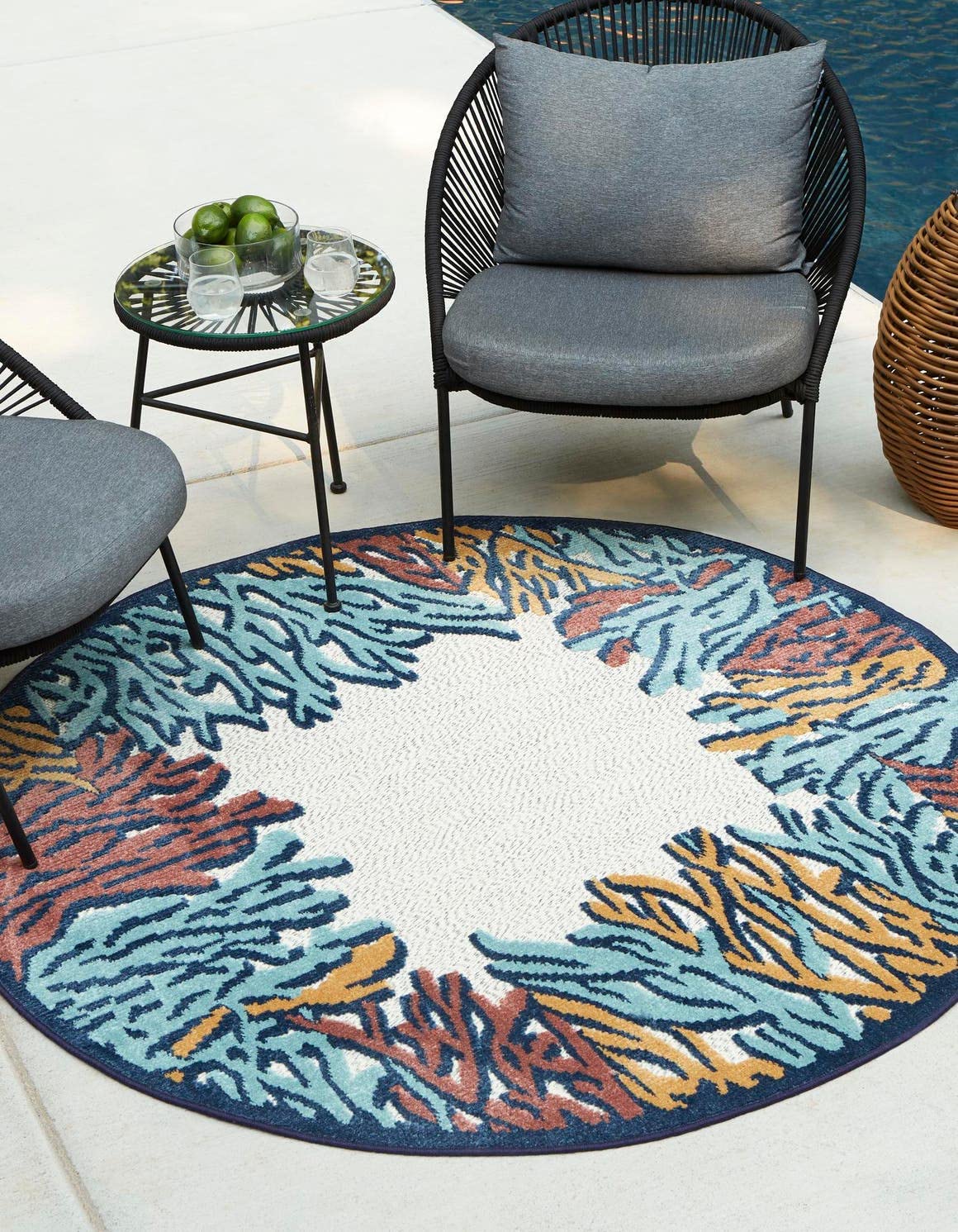 Unique Loom Belize Outdoor Collection Area Rug - Round 3'3