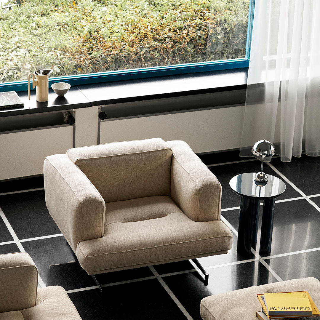 Comfortable Inland Lounge Chair - Modern Indoor Recliner for Living Room, Bedroom, or Office - Perfect for Relaxing, Reading, and Lounging