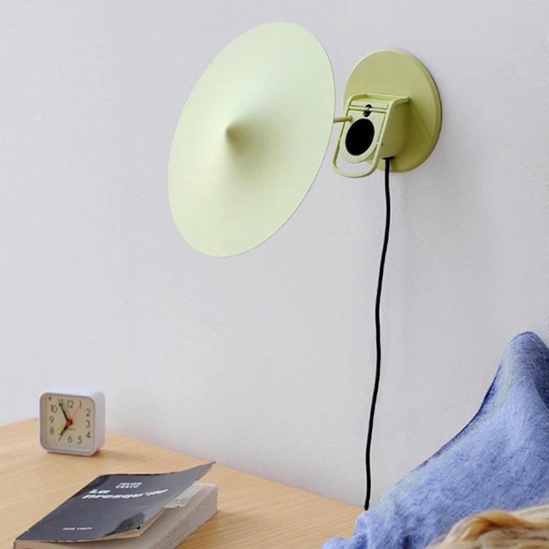 Modern Ile Table Lamp - Stylish LED Bedside Lamp for Bedroom, Living Room & Office - Adjustable Brightness & Warm White Light - Perfect for Reading, Relaxing & Decor