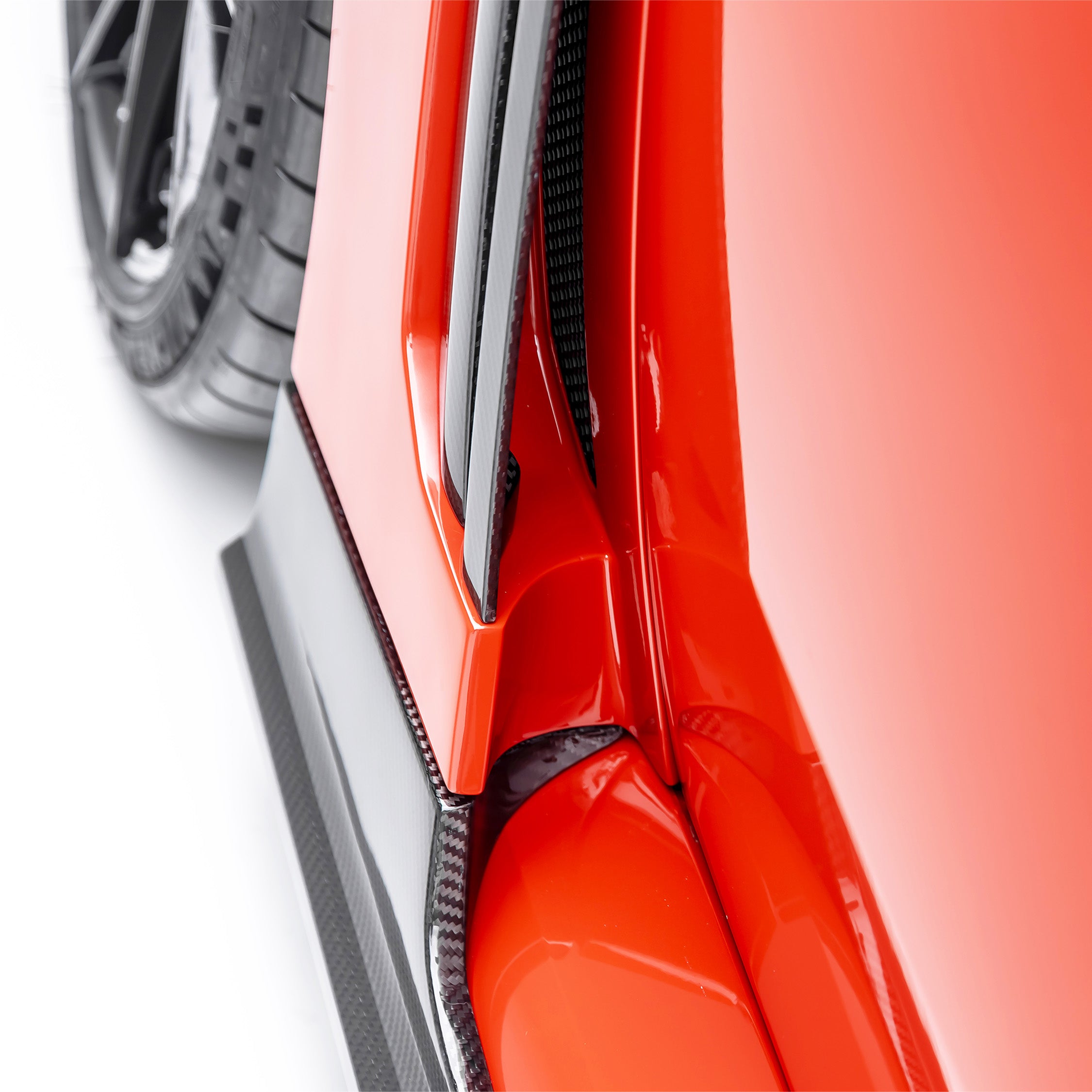 BMW G8X M2 VRS Aero Vented Fenders with Side Skirts - Carbon Fiber PP 2X2 Glossy V Style™️ - High-Performance Upgrade for Track & Street Racing
