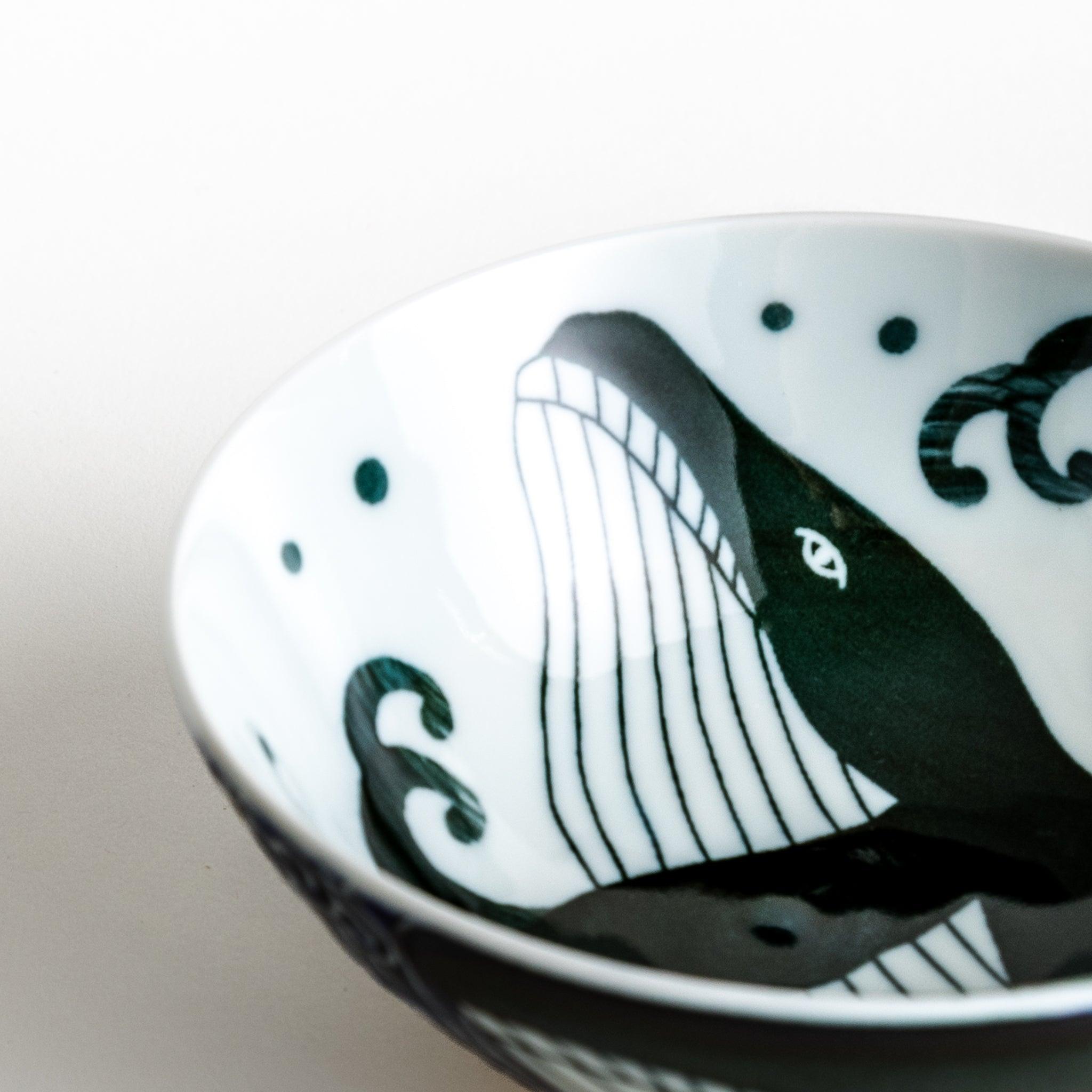 Premium White Ceramic Whale Rice Bowl - Eco-Friendly Dish for Sushi, Rice & Noodles | Perfect for Home Dining, Restaurants & Gift Giving