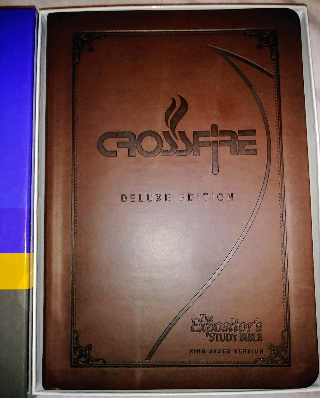 Expositor's Study Bible KJV Crossfire Deluxe - Large Print, Leather Bound, Comprehensive Commentary - Perfect for Sermon Preparation, Bible Study & Personal Devotion