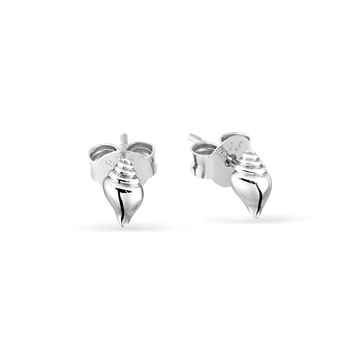 Conch Seashell Stud Earrings for Women - Natural Ocean Beach Style Jewelry - Perfect for Summer, Boho Fashion & Beach Vacations