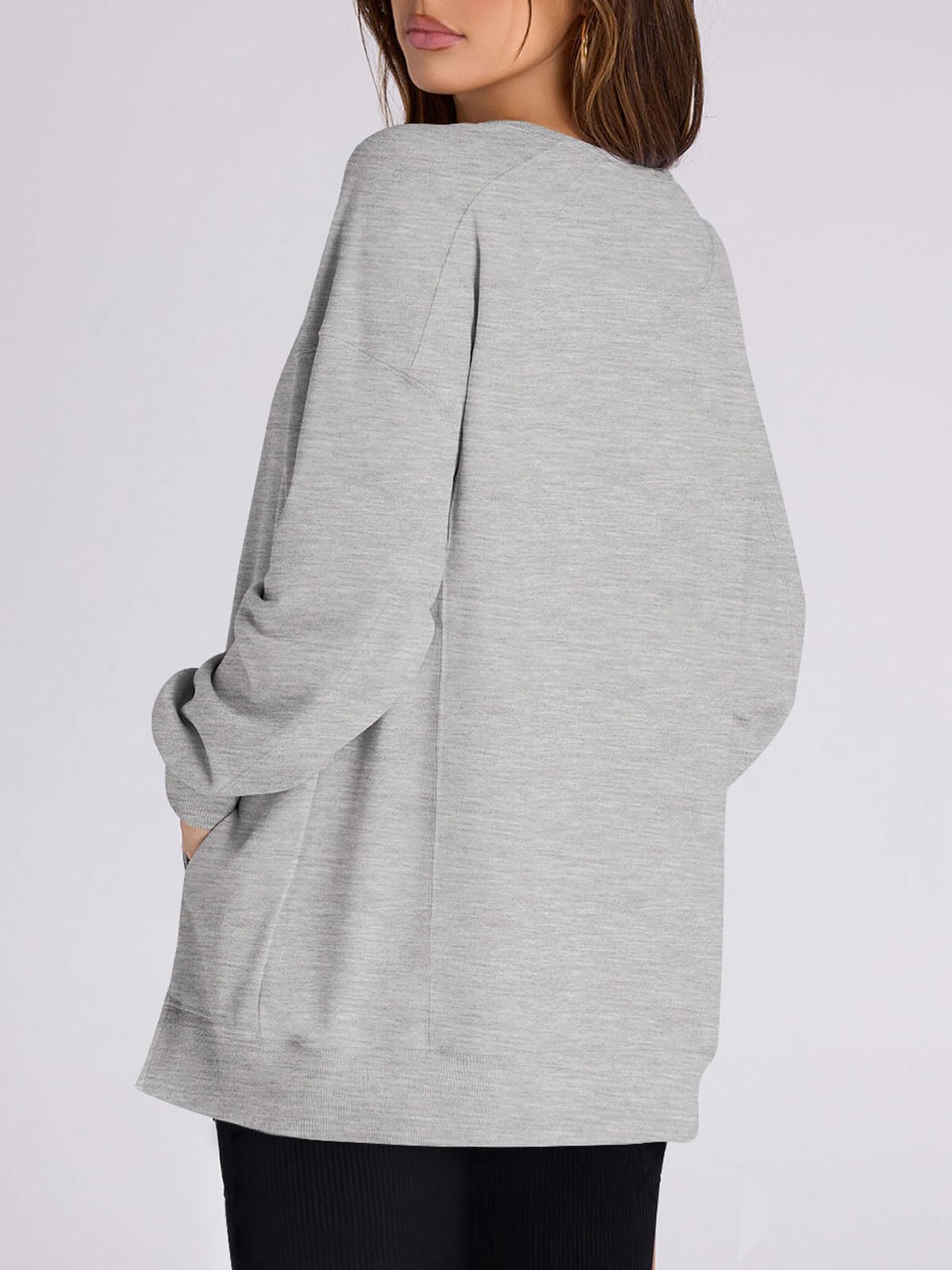 Yousify Women's Oversized Sweatshirt - Long Sleeve Crewneck Pullover with Pockets | Y2K Fashion Trend 2024 | Cozy Fall & Winter Loungewear, Casual Outfit Essential