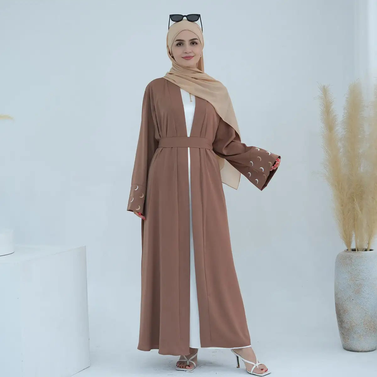 Elegant Muslim Women's Nida Moon Embroidery Open Abaya Dress - Modest Islamic Prayer Dress for Mosque & Special Occasions