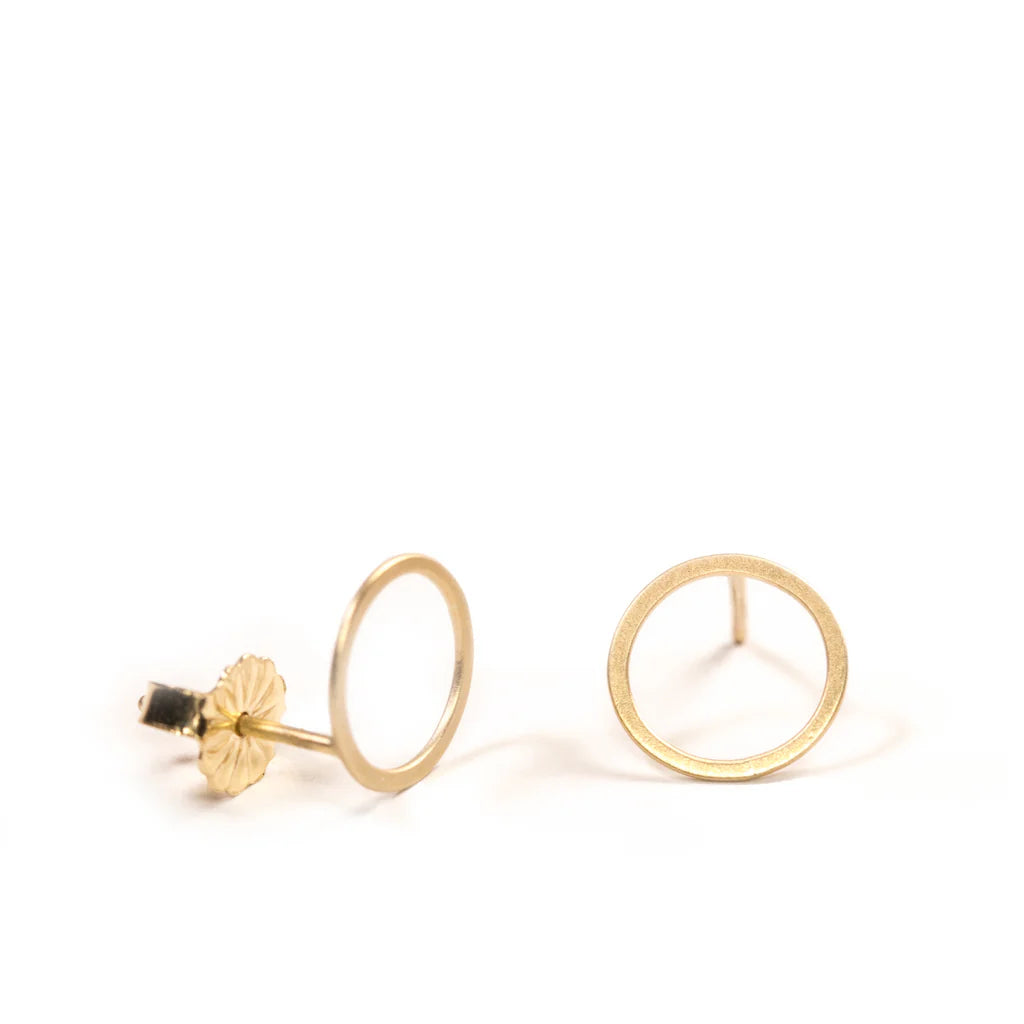 Open Circle Stud Earrings for Women - Minimalist Gold Hoop Earrings for Everyday Wear | Perfect for Work, Date Night & Casual Outfits