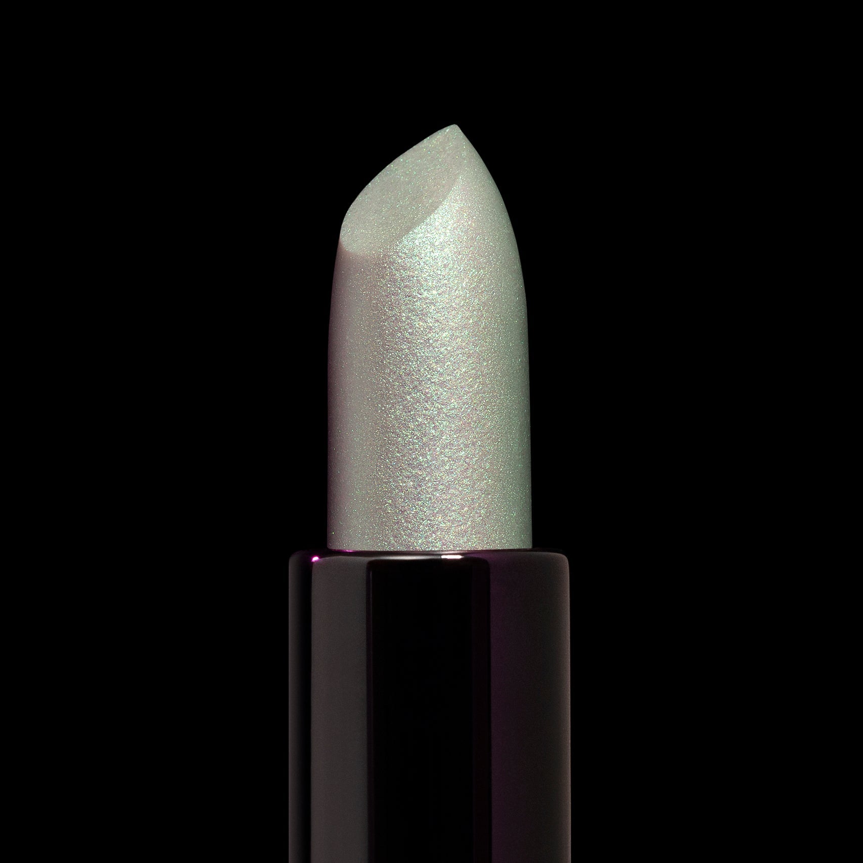 Menacing Metals Lipstick - Long Lasting Matte Metallic Lipstick for Women | Bold & Vibrant Colors | Perfect for Parties, Cosplay & Night Out Makeup