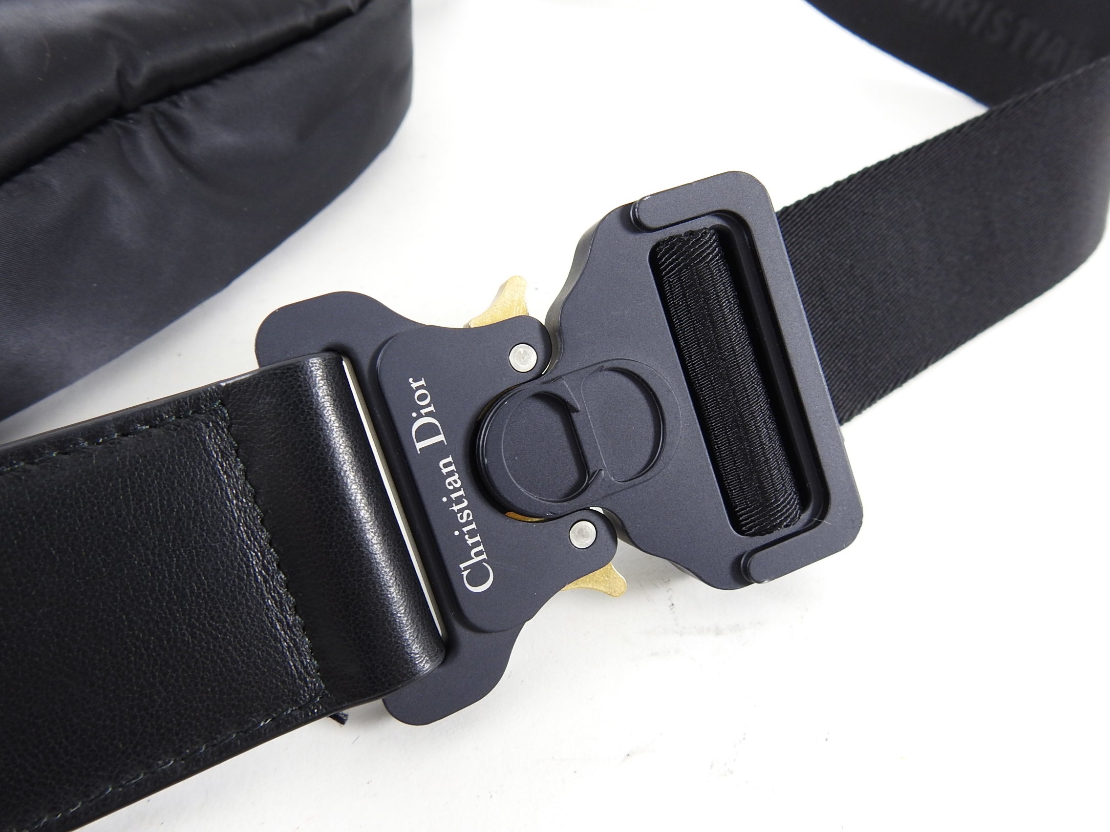 Dior Homme Fall 2019 Kim Jones Saddle Universe Runway Body Bag - Luxury Crossbody Bag for Men, Fashionable Designer Shoulder Bag - Perfect for Travel, Parties & Night Out