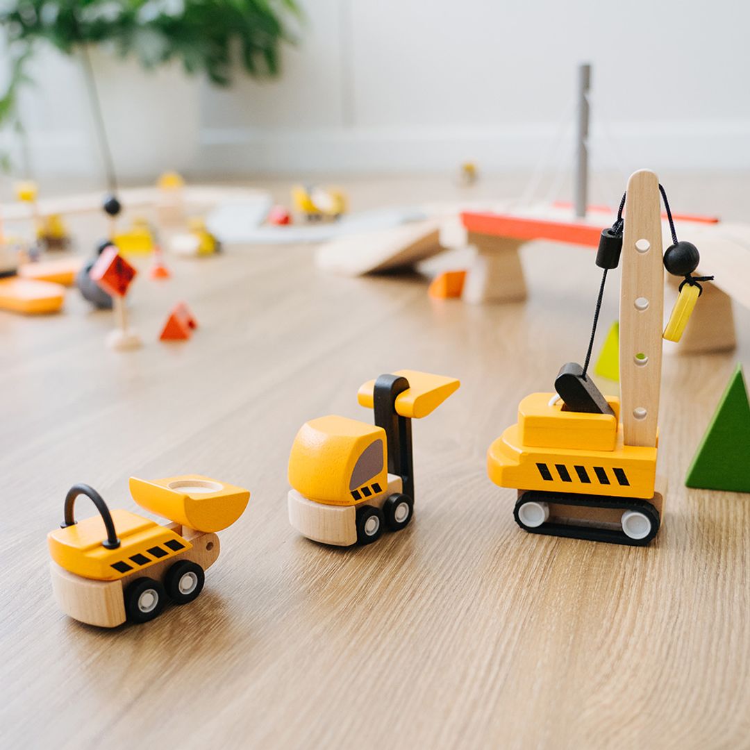 Construction Vehicles Wooden Toy Set for Kids - Durable & Safe Learning Toy for Toddlers - Perfect for Pretend Play, Birthday Gifts & Early Childhood Education