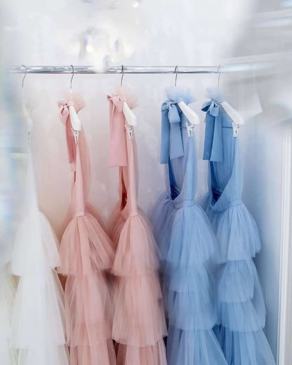 FTBY Elegant High Neck Prom Dresses for Women - Tiered Tulle Evening Gowns with Halter Neckline for Sweet 16, Quinceañera, Homecoming & Formal Events - Perfect for Prom Night, Ball Dances & Special Occasions