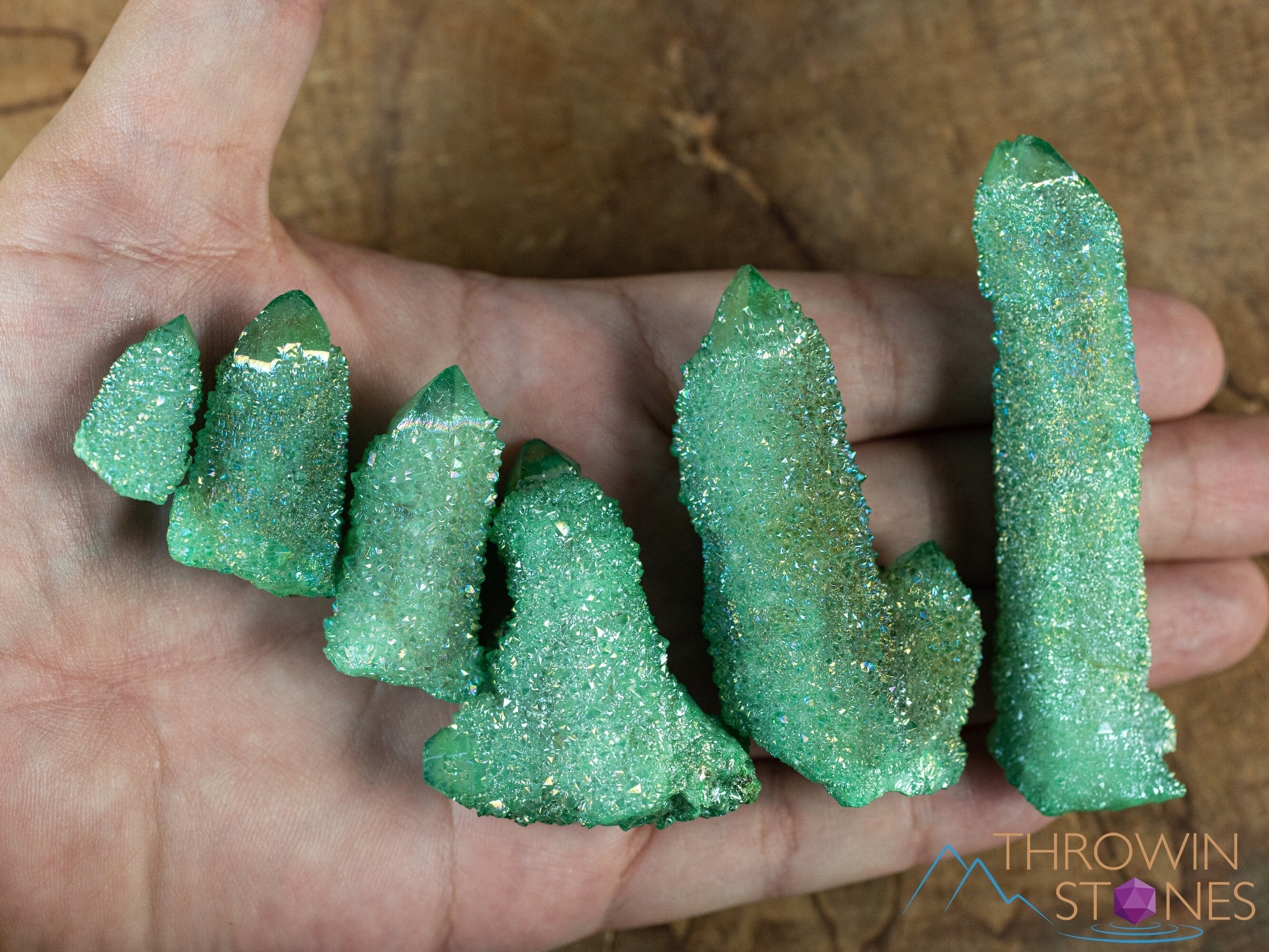 Natural Green Apple Aura Quartz Crystal Point - Rainbow Healing Stone for Meditation, Chakra Balancing & Spiritual Growth - Perfect for Home Decor, Yoga Spaces & Energy Healing