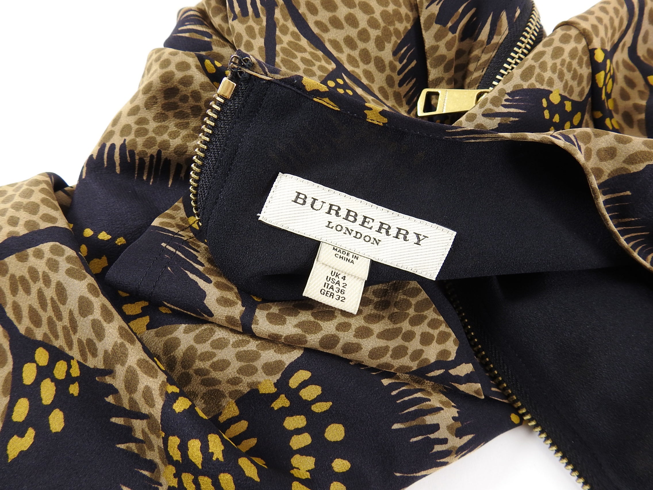 Burberry Short Sleeve Top in Brown & Yellow | Size XS/0 | Casual Summer Wear & Layering Essential