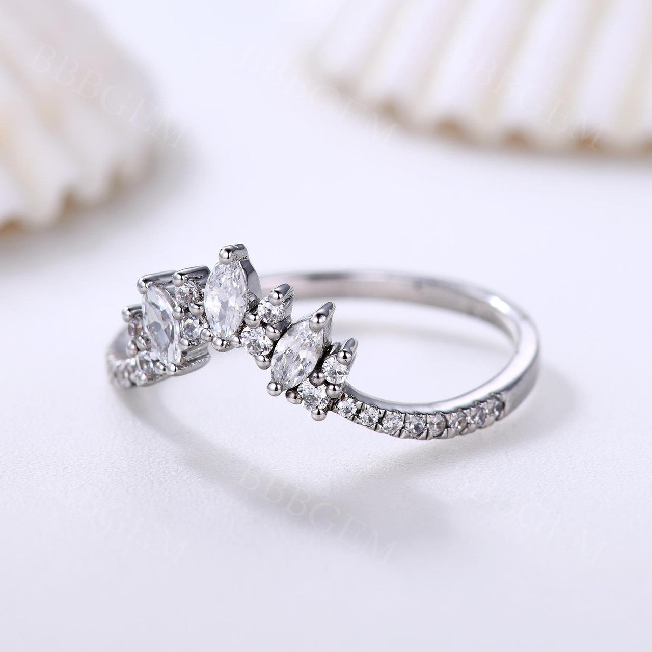 Vintage Marquise & Round Cut Moissanite Wedding Band Set - Elegant Matching Rings for Bridal Jewelry, Anniversary Gifts & Special Occasions