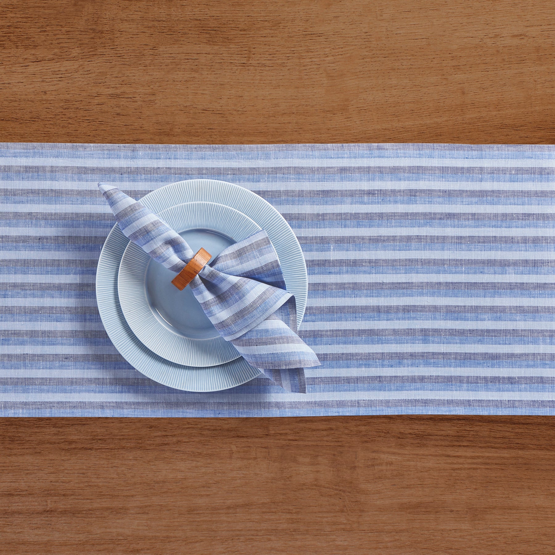Stylish Bistro Stripe Table Runner for Dining Room Decor - Perfect for Farmhouse, Rustic, and Modern Kitchen Tables