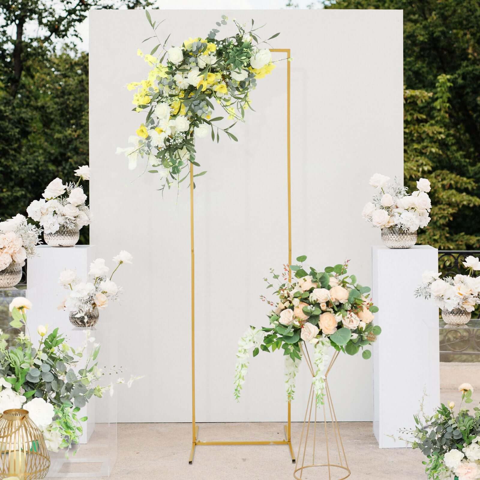 6.5ft Gold Wedding Flower Stand - Floor Vase Column for Wedding & Events