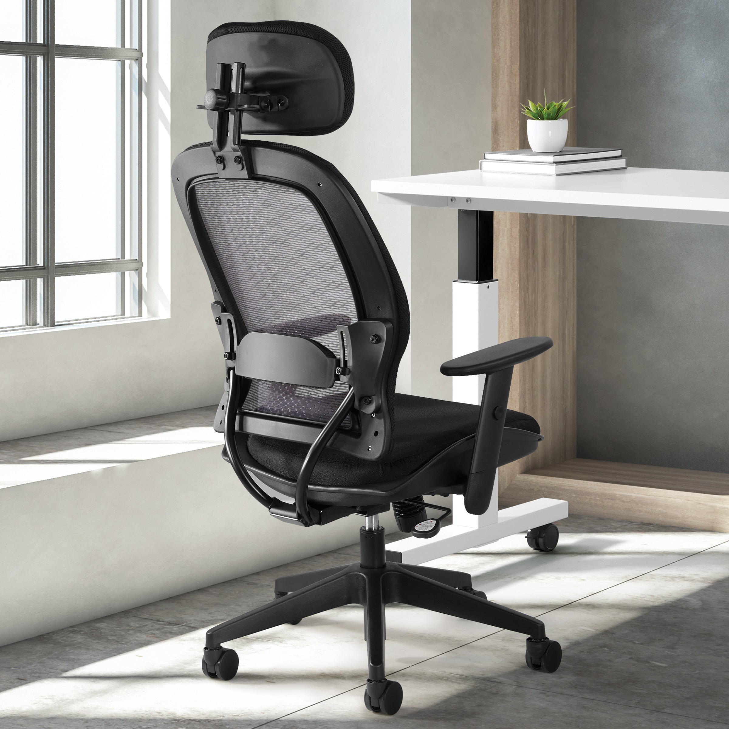 Ergonomic Mesh Office Chair with Adjustable Headrest & Lumbar Support - Breathable Air Grid Design for Home & Office Workspaces - Perfect for Long Hours of Sitting, Gaming & Computer Work