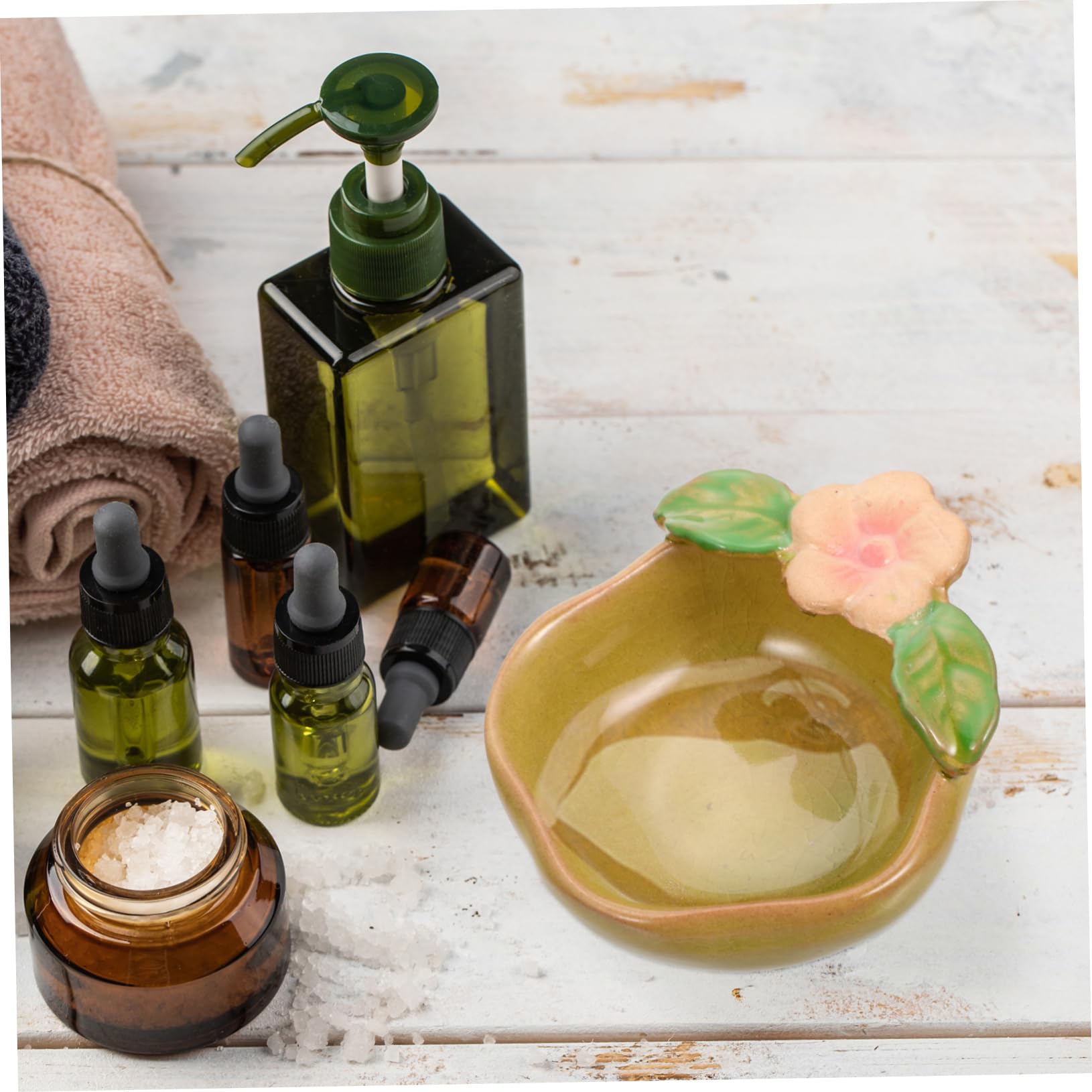 Professional Ceramic Mixing Bowl for Essential Oils & Spa Treatments - Esthetician Tool for Oil Blending, Mask Preparation & Beauty Therapy - Perfect for Home Spa, Facial Treatments & Aromatherapy Sessions