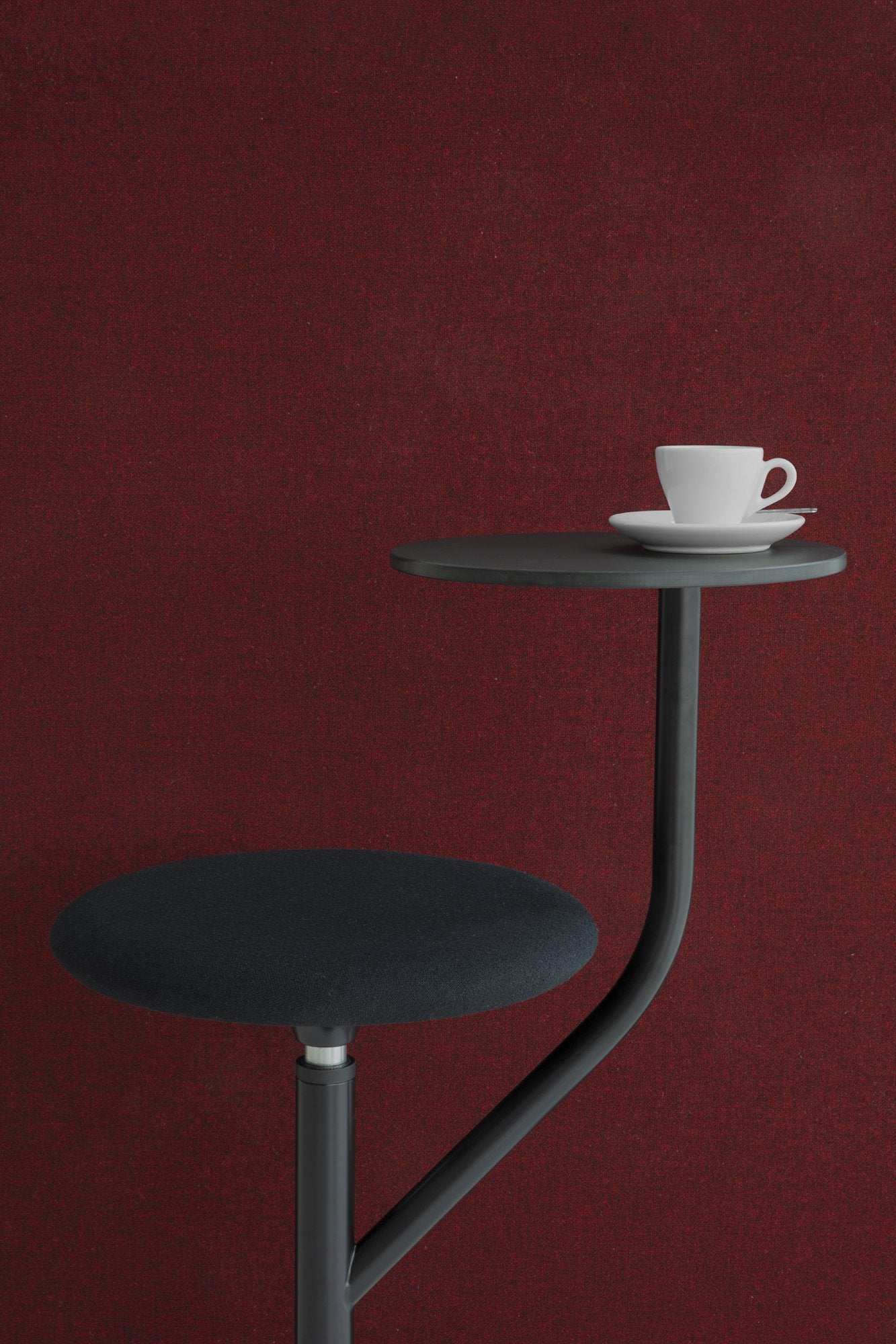 Aaron S436 Modern Bar Stool by Lapalma - Adjustable Height Swivel Stool for Kitchen Island, Breakfast Bar & Home Office - Contemporary Dining & Workspace Seating Solution