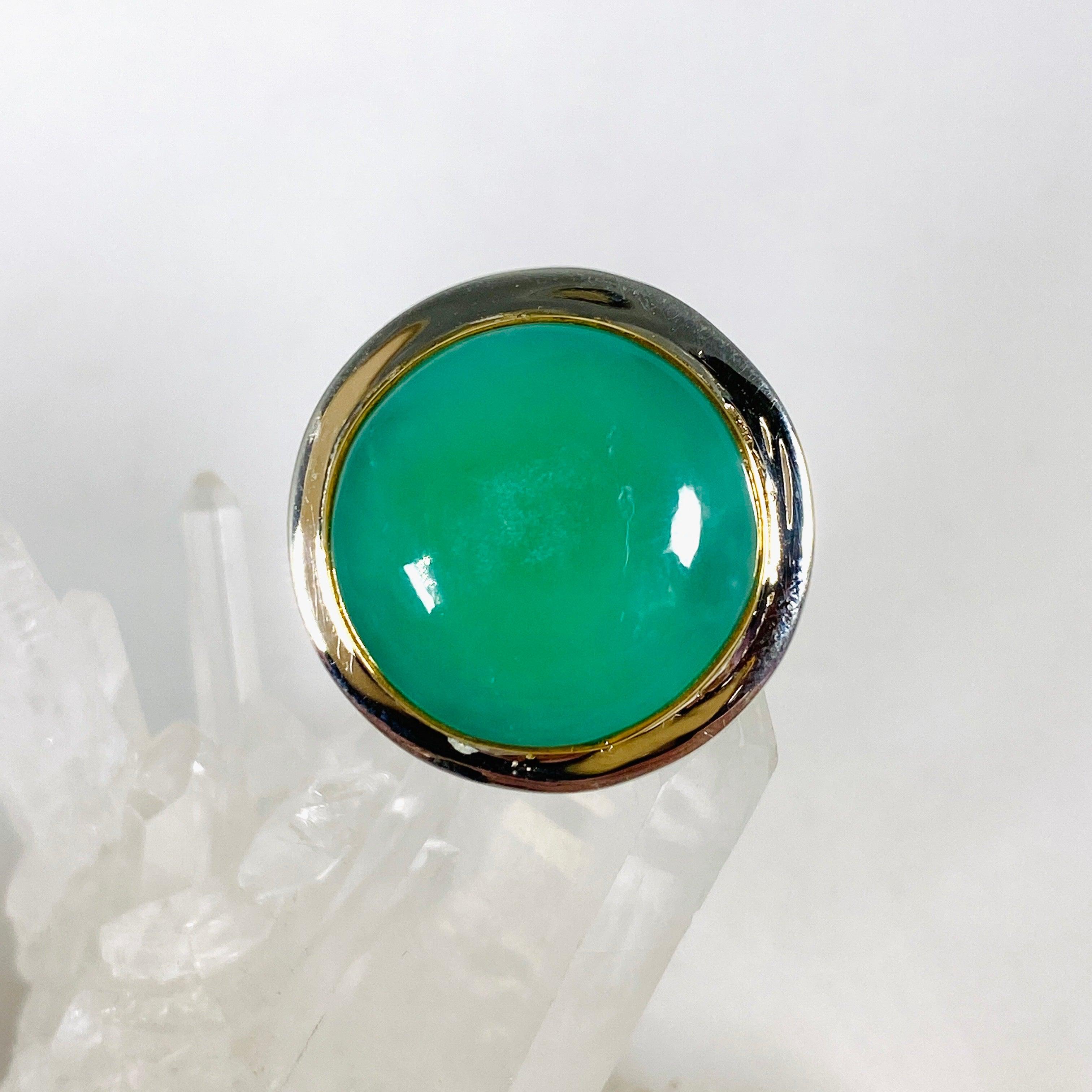 Chrysoprase Round Ring with Brass Detailing - Size 11 - KRGJ2942 | Elegant Bohemian Jewelry for Women, Perfect for Weddings, Parties & Everyday Wear