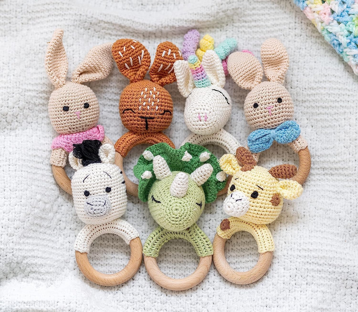 Personalized Crochet Giraffe Baby Rattle with Wooden Teether Ring - Custom Name Engraved | Gender Neutral Newborn Gift for Baby Boy or Girl | Perfect Baby Shower Present with Free Gift Bag | Great for Nursery Decor, First Birthday, and Memory Keepsakes