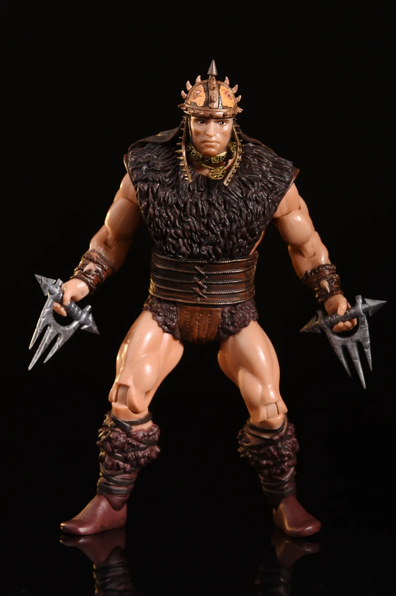 Conan The Barbarian ULTIMATES! Pit Fighter Action Figure - Collectible 7-Inch Scale Toy with Multiple Accessories for Display & Play | Perfect for Fans, Collectors, and Role-Playing Scenes
