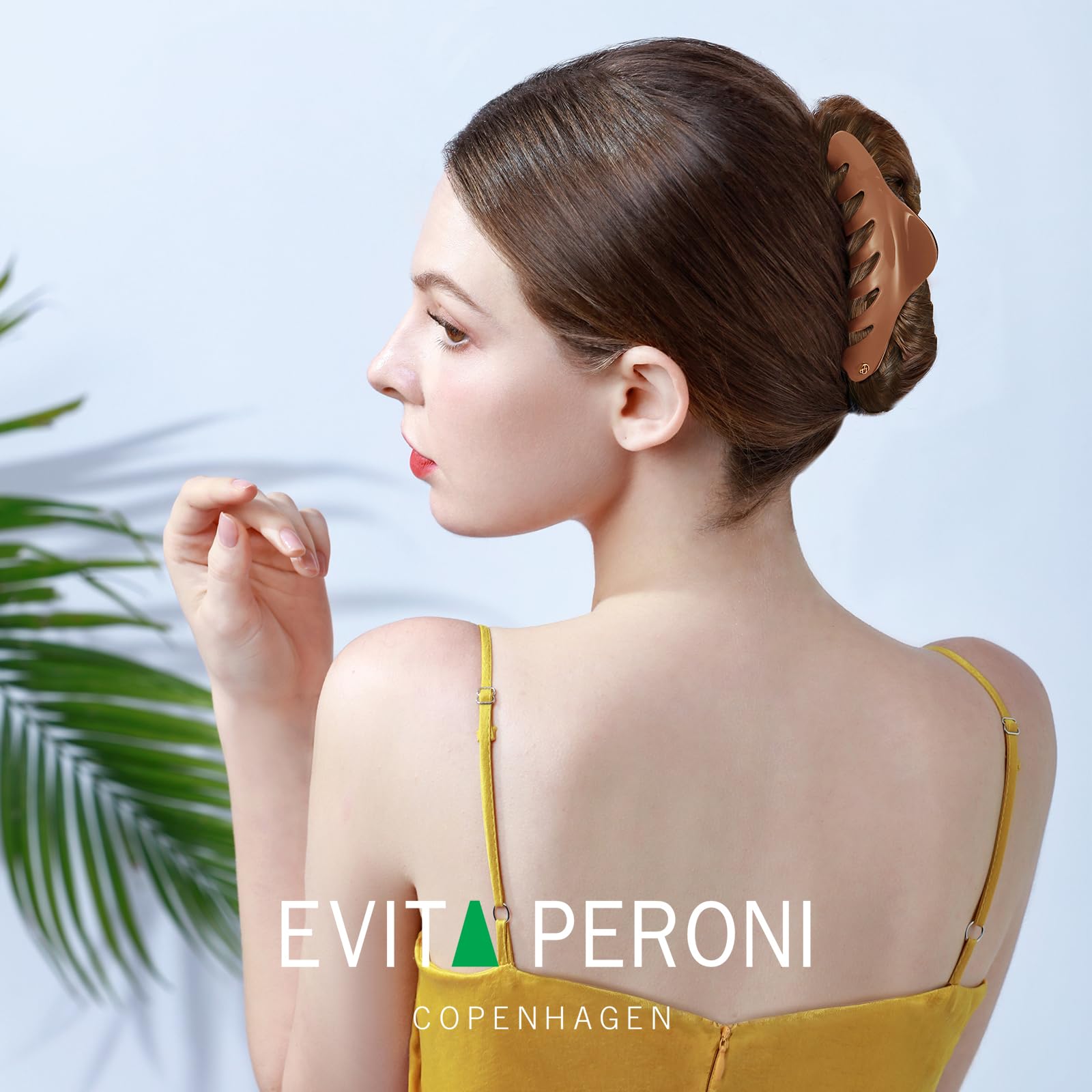 EVITA PERONI Large Hair Claw Clips for Women - 4.7 Inch Strong Hold Hair Clips for Thick & Curly Hair - Durable Jaw Clips Hair Accessories for Ponytail, Bun & Updo Hairstyles