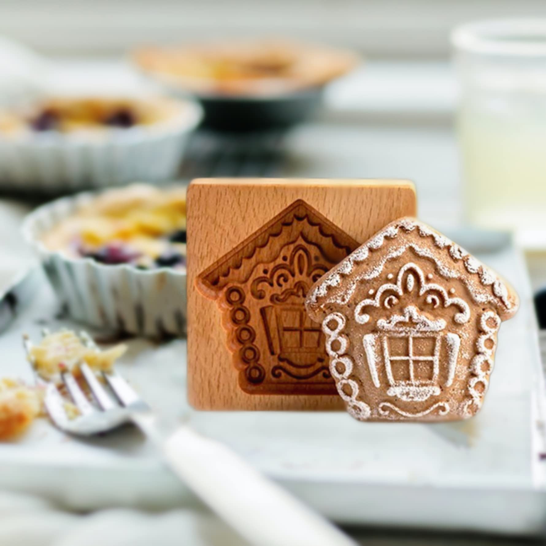 Hand-Carved Wooden Cookie Molds for Baking - DIY Gingerbread & Biscuit Embossing Press Stamp - House-Shaped Wood Kitchen Cookie Cutter for Christmas, Wedding & Holiday Decorations